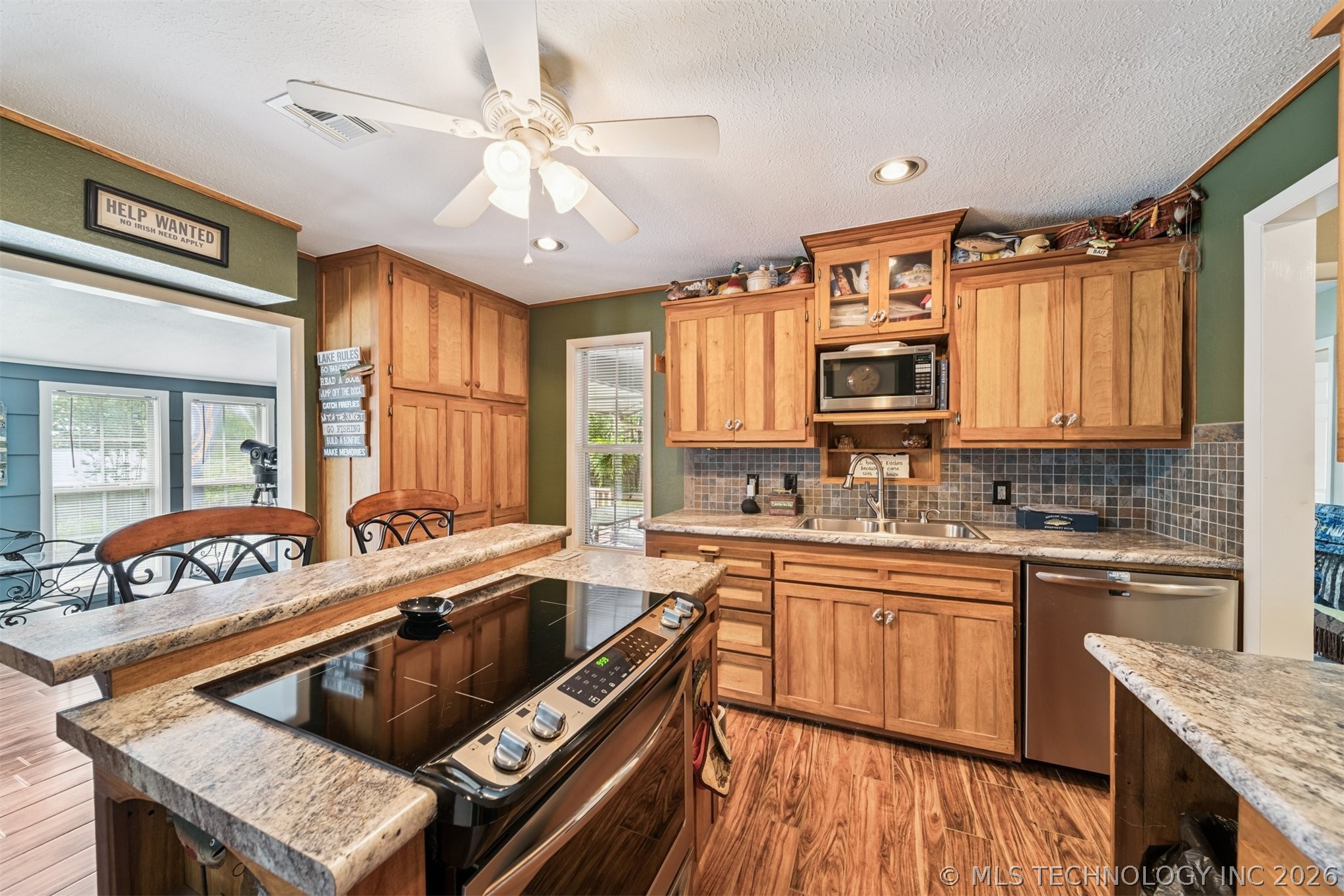 275 Cliff Heights Disney OK 74340