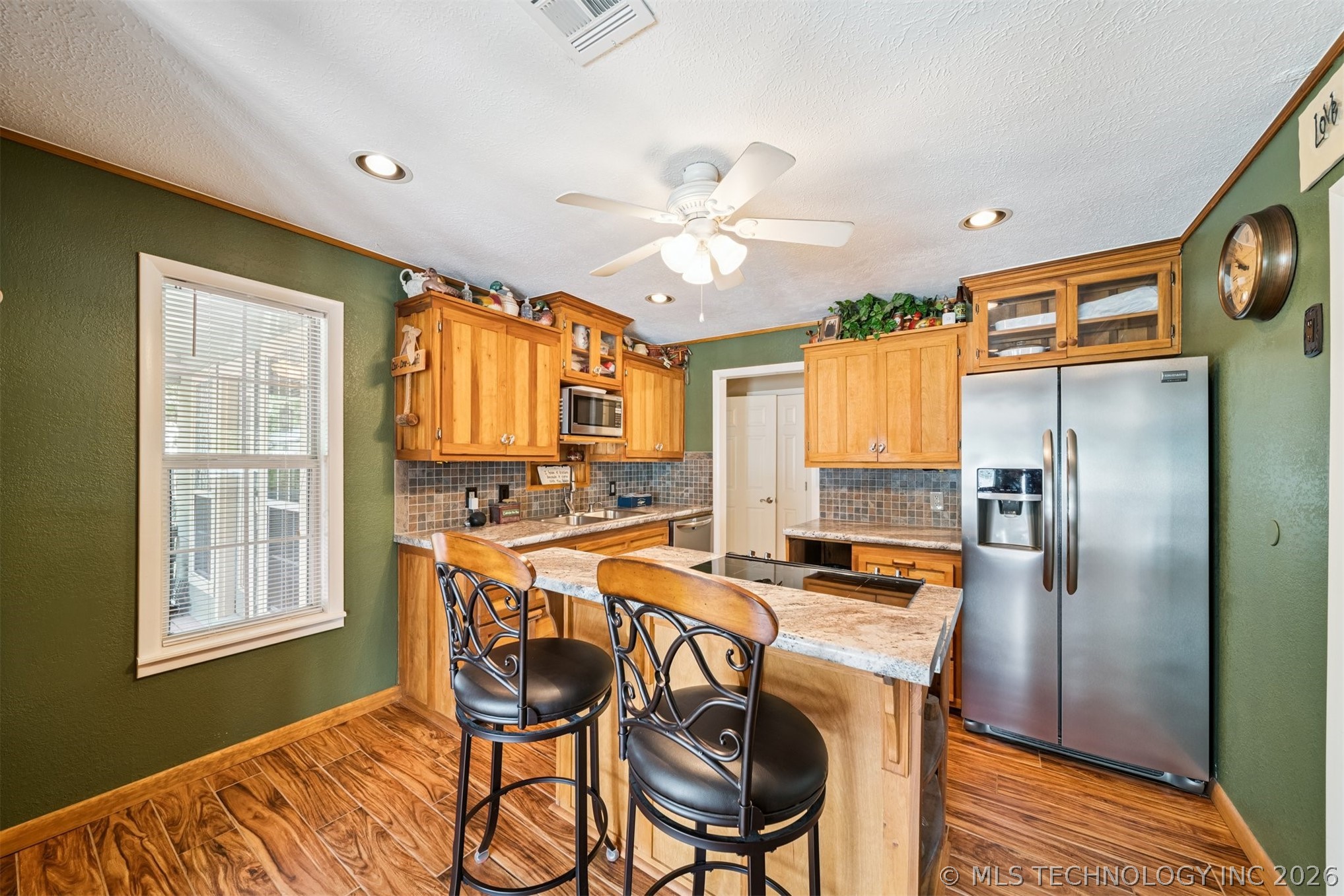 275 Cliff Heights Disney OK 74340