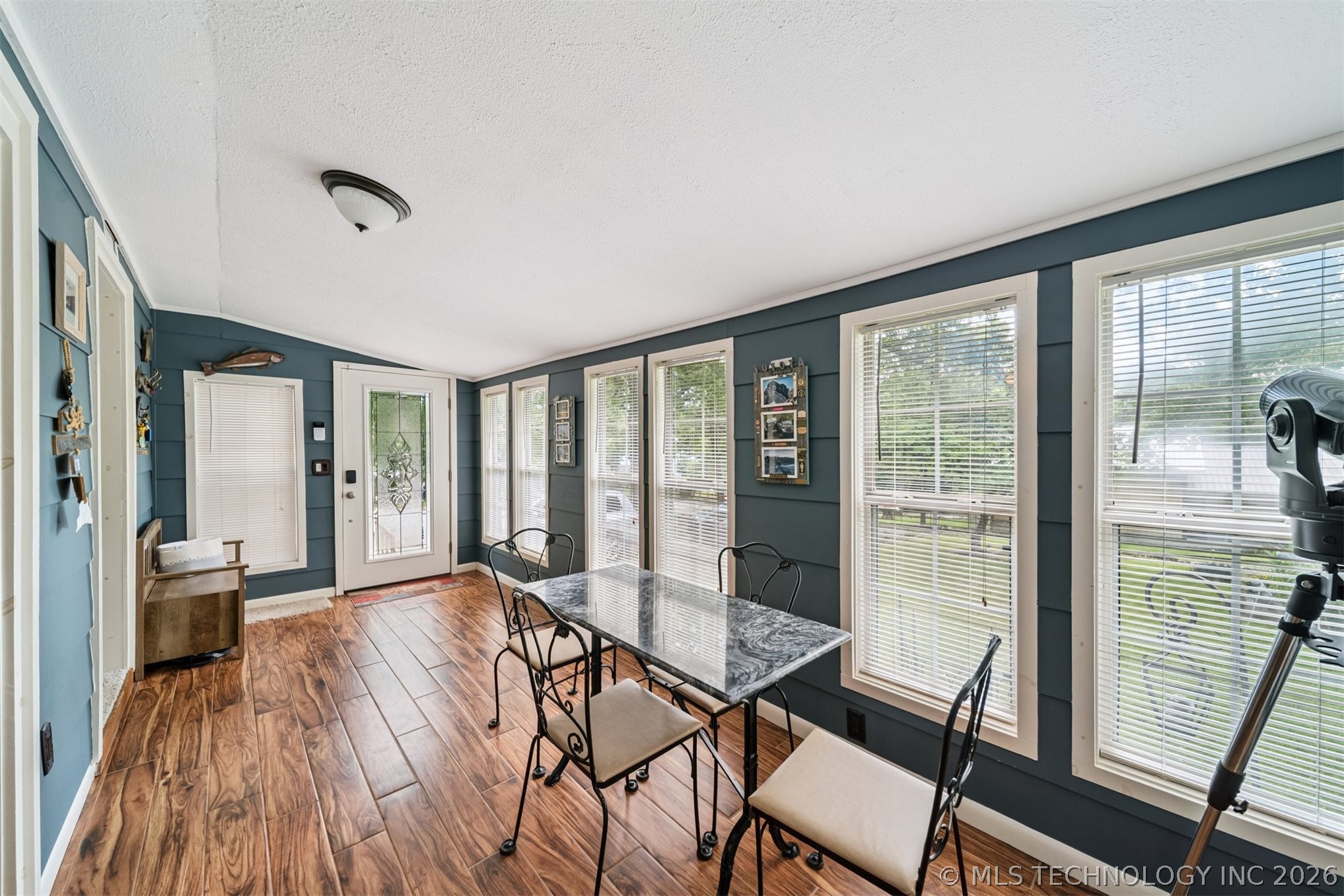 275 Cliff Heights Disney OK 74340