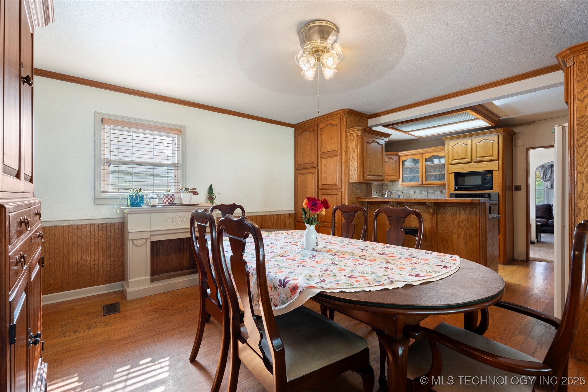 320 W Tahlequah Vinita OK 74301