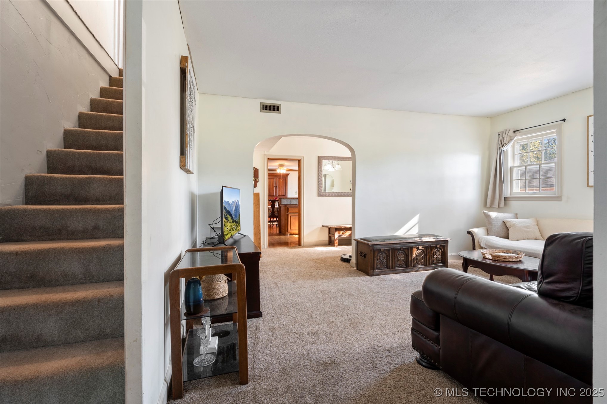 320 W Tahlequah Vinita OK 74301