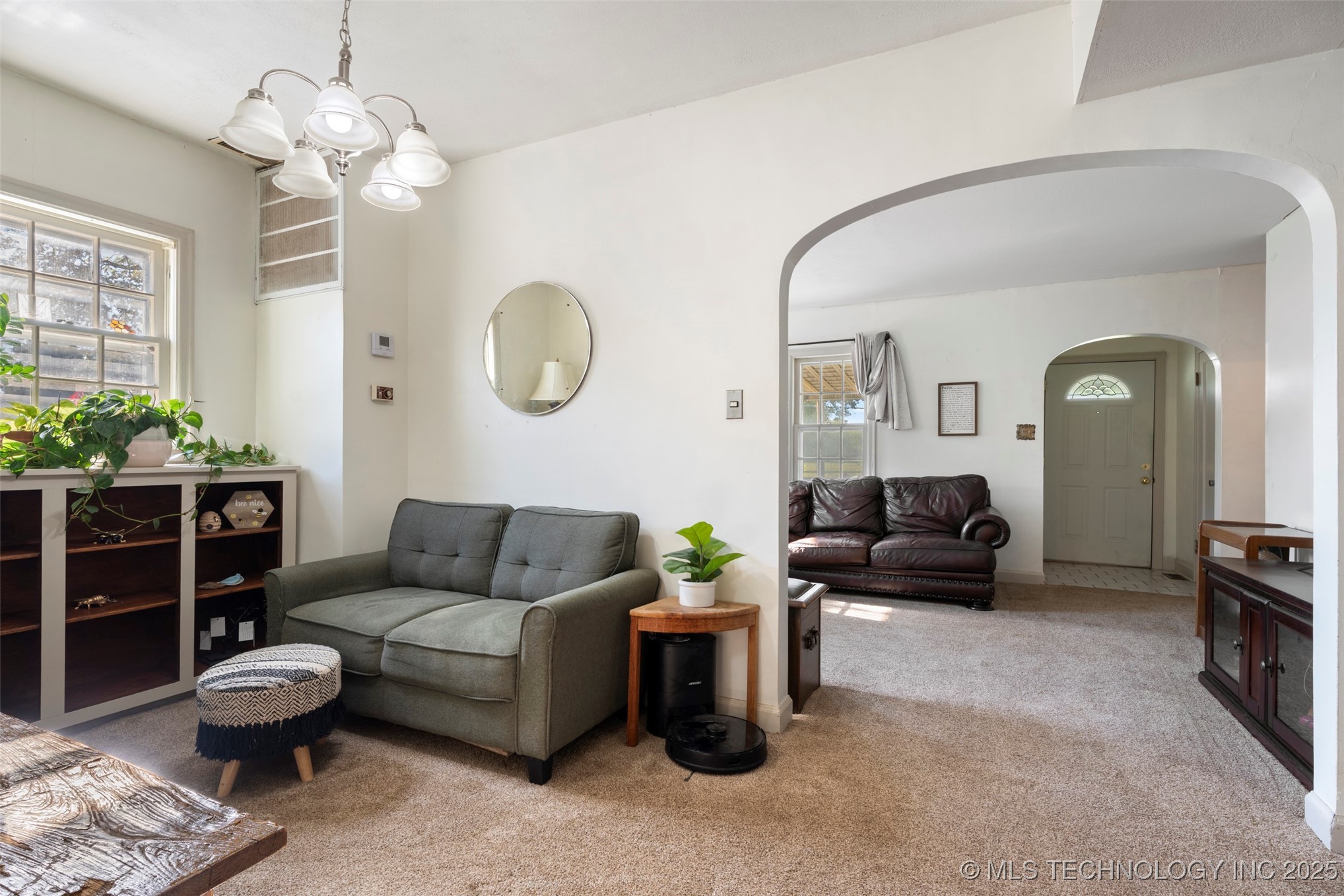 320 W Tahlequah Vinita OK 74301