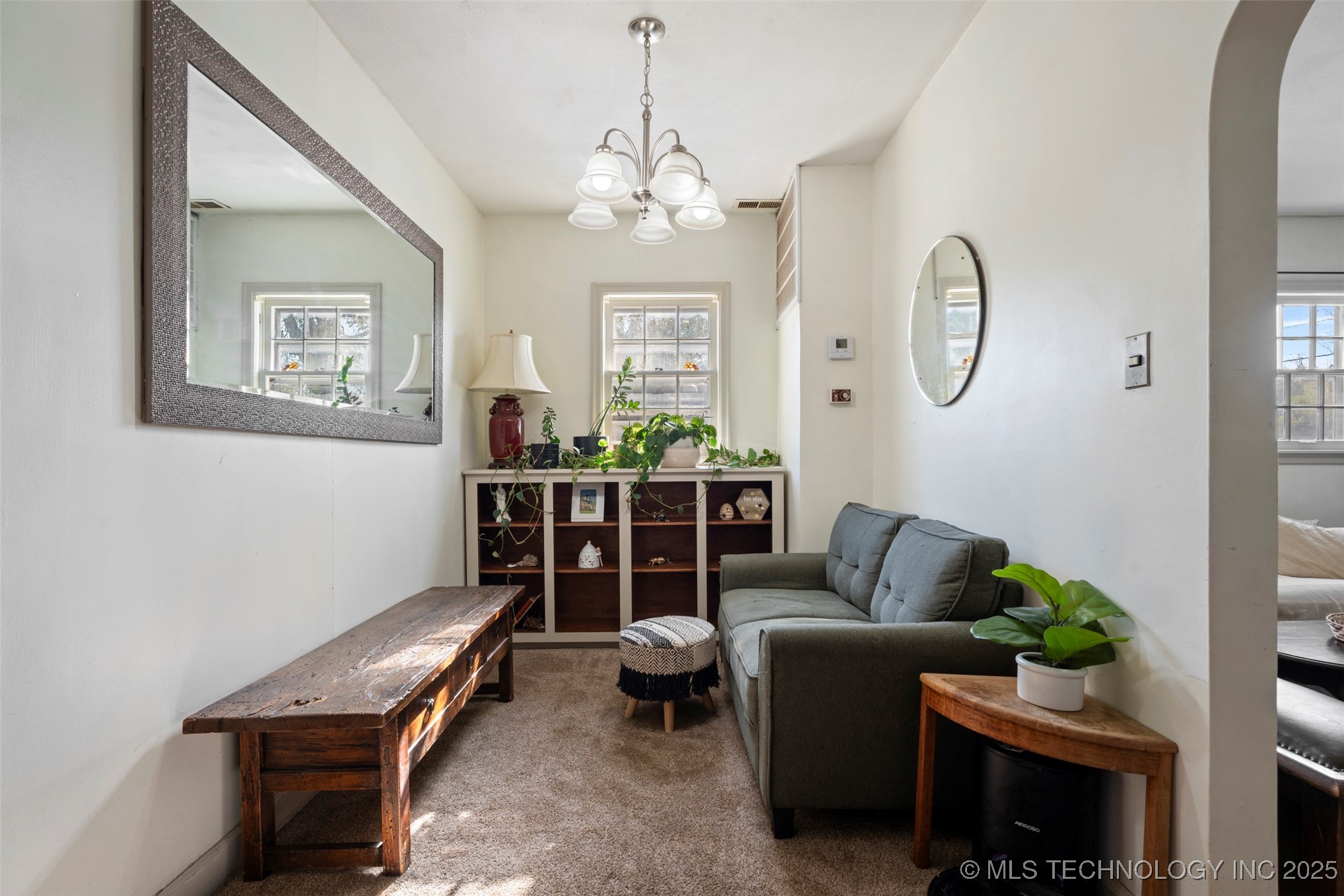 320 W Tahlequah Vinita OK 74301