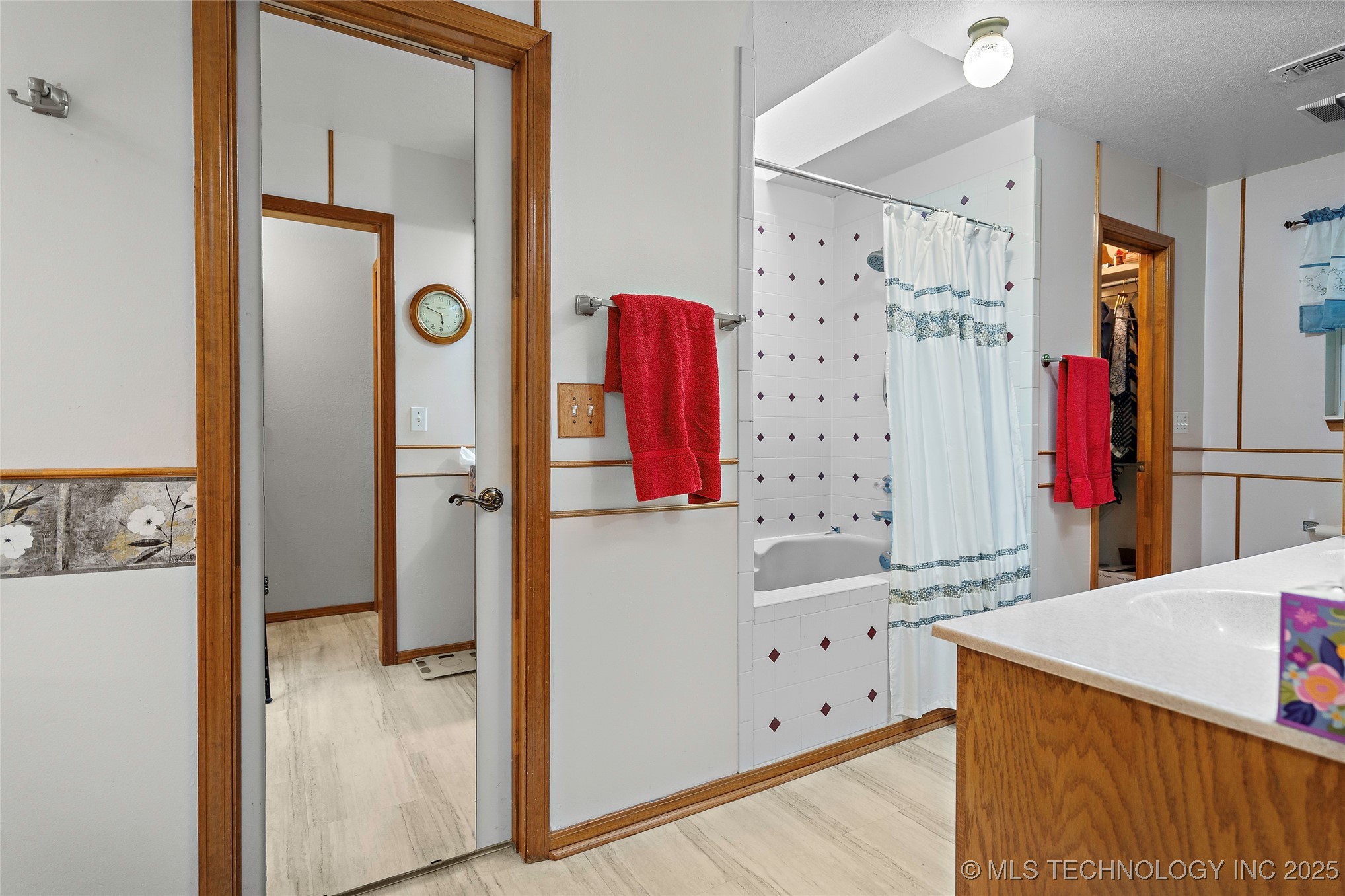 145 Cross Creek Lone Grove OK 73401