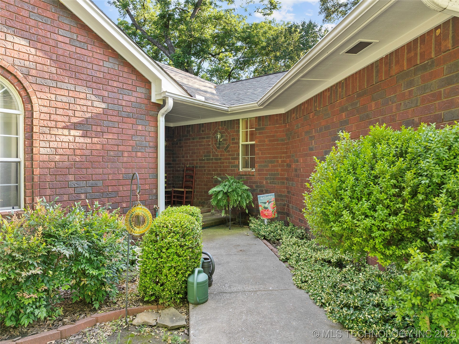 145 Cross Creek Lone Grove OK 73401