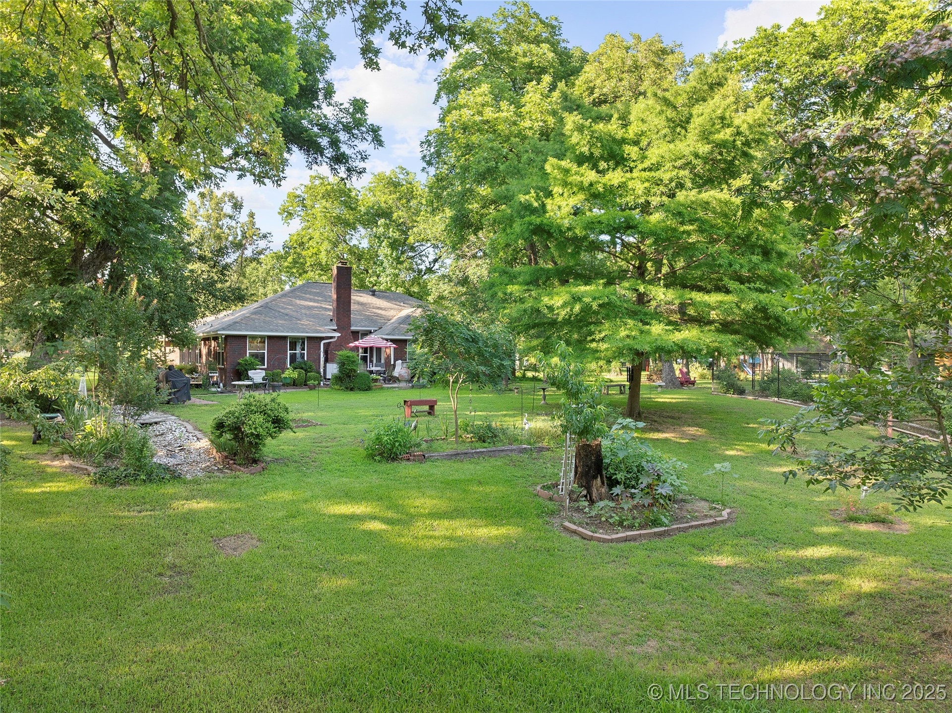 145 Cross Creek Lone Grove OK 73401