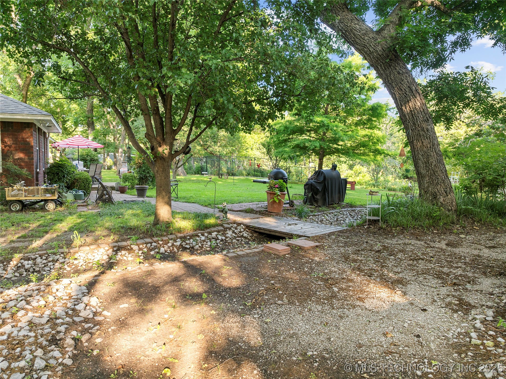145 Cross Creek Lone Grove OK 73401