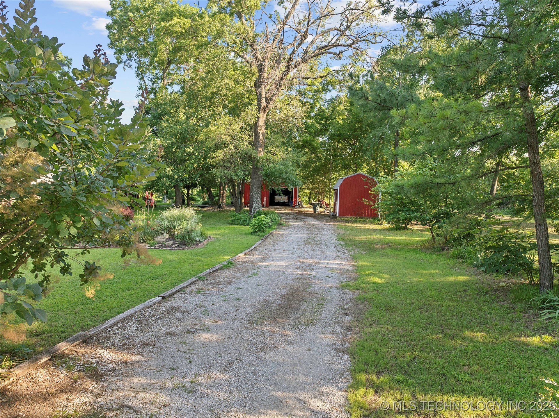 145 Cross Creek Lone Grove OK 73401