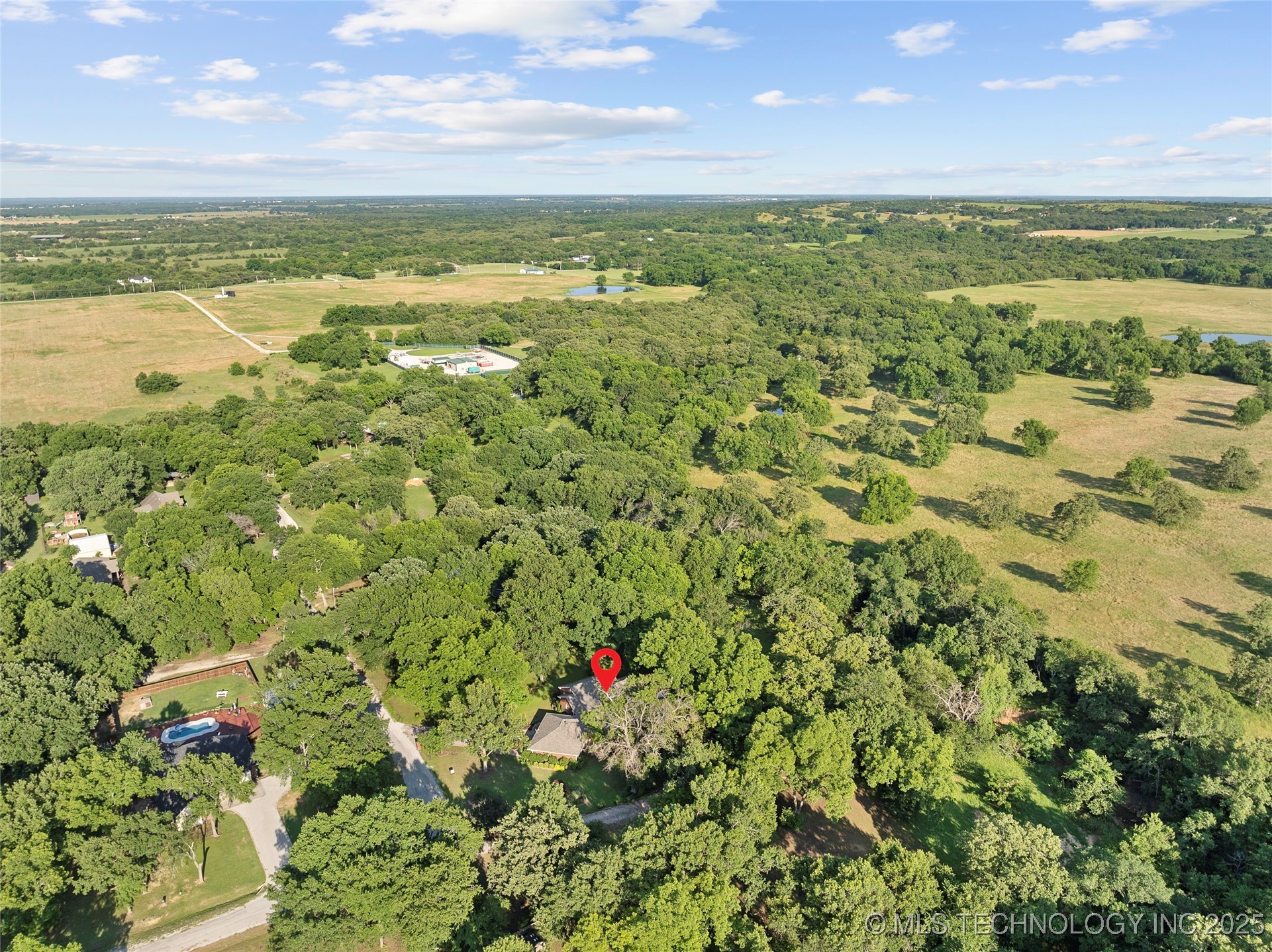 145 Cross Creek Lone Grove OK 73401