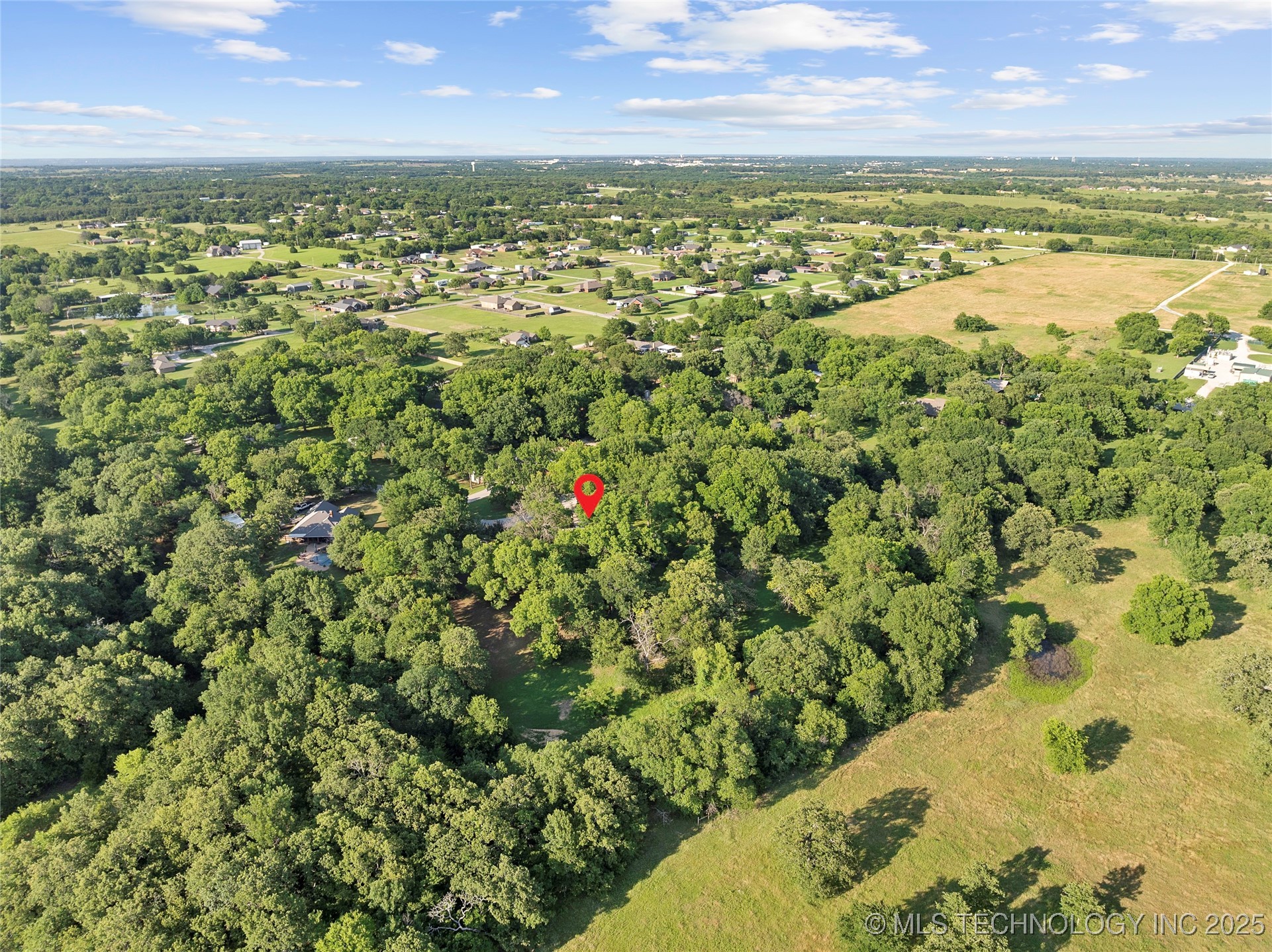 145 Cross Creek Lone Grove OK 73401