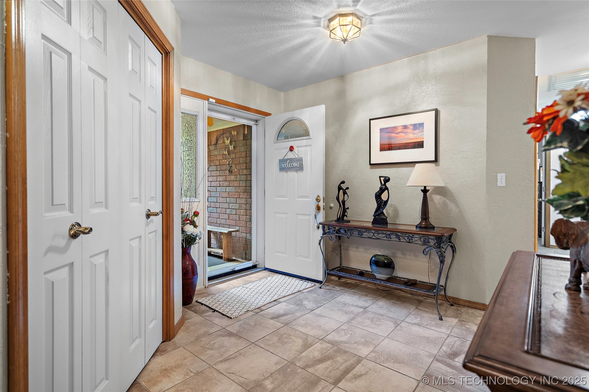 145 Cross Creek Lone Grove OK 73401