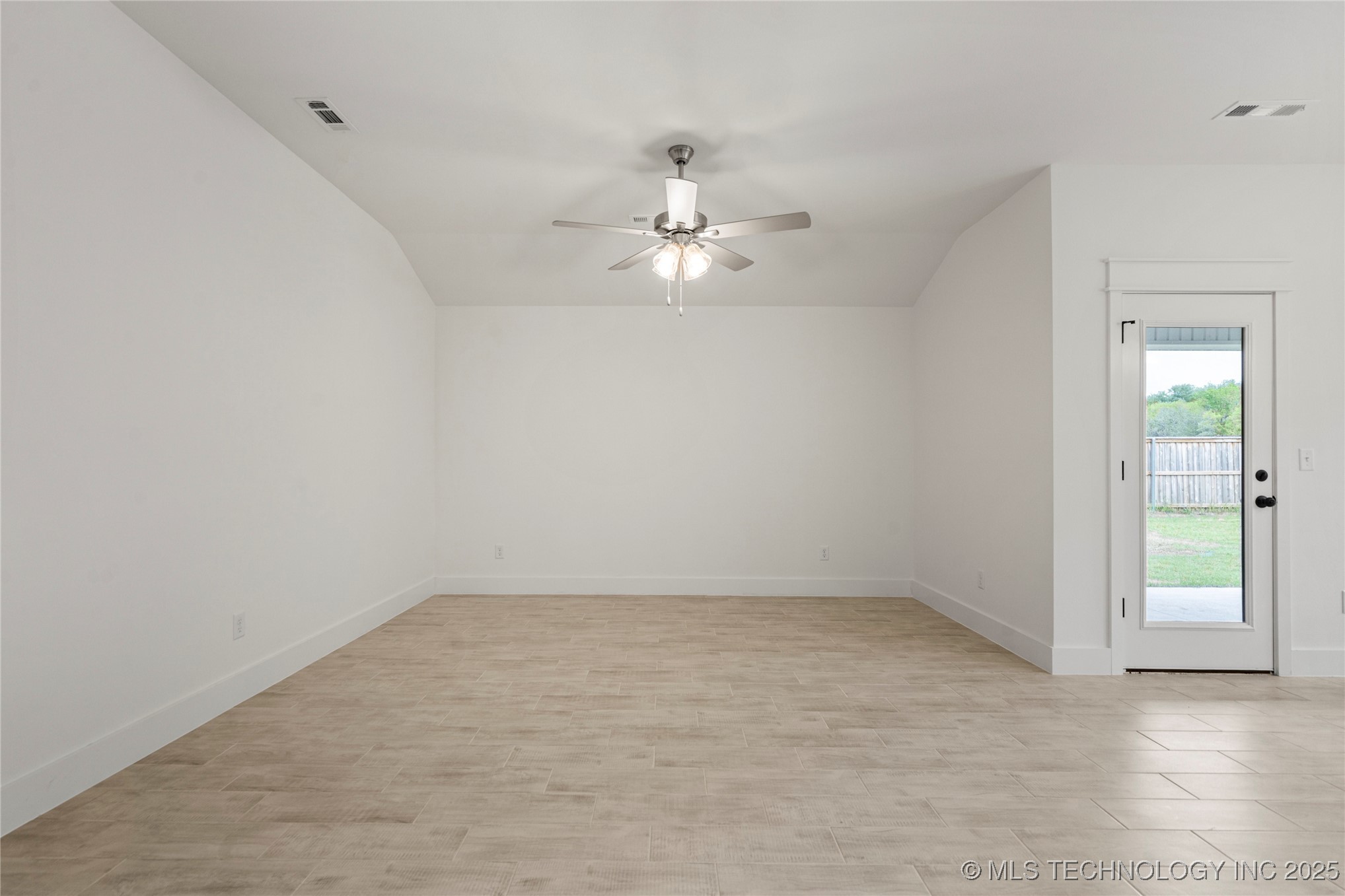 2812 E Monroe Street Broken Arrow OK 74014