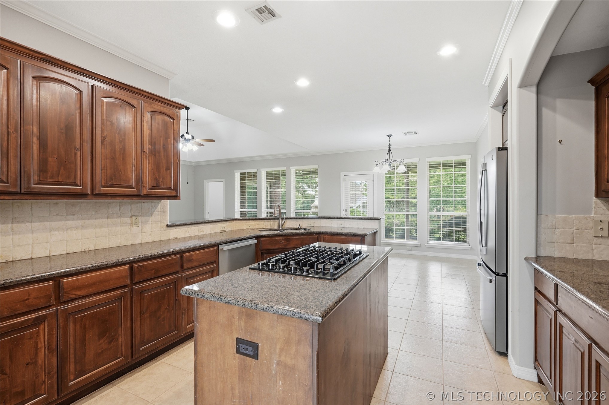 1310 N Old North Place Sand Springs OK 74063