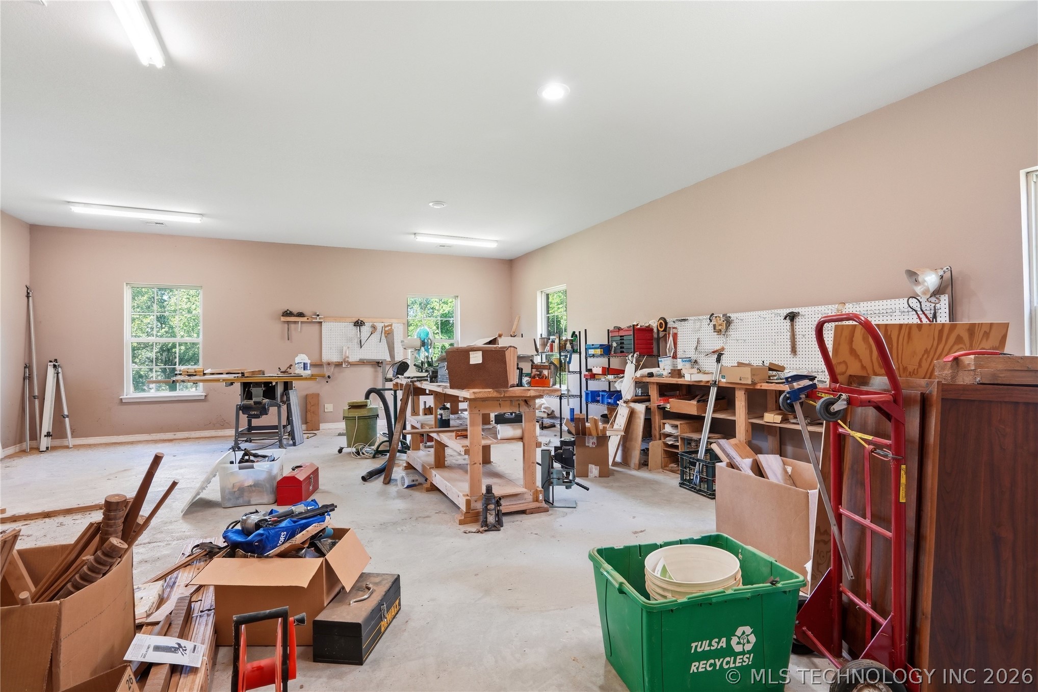 1310 N Old North Place Sand Springs OK 74063