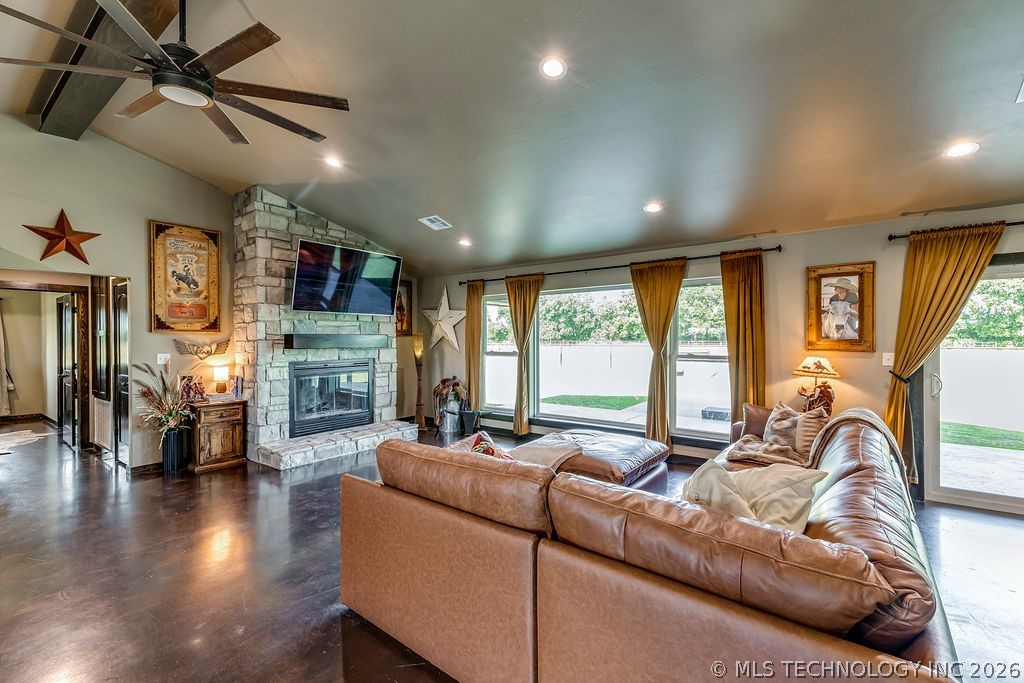 6946 County Road 3430 Ada OK 74820