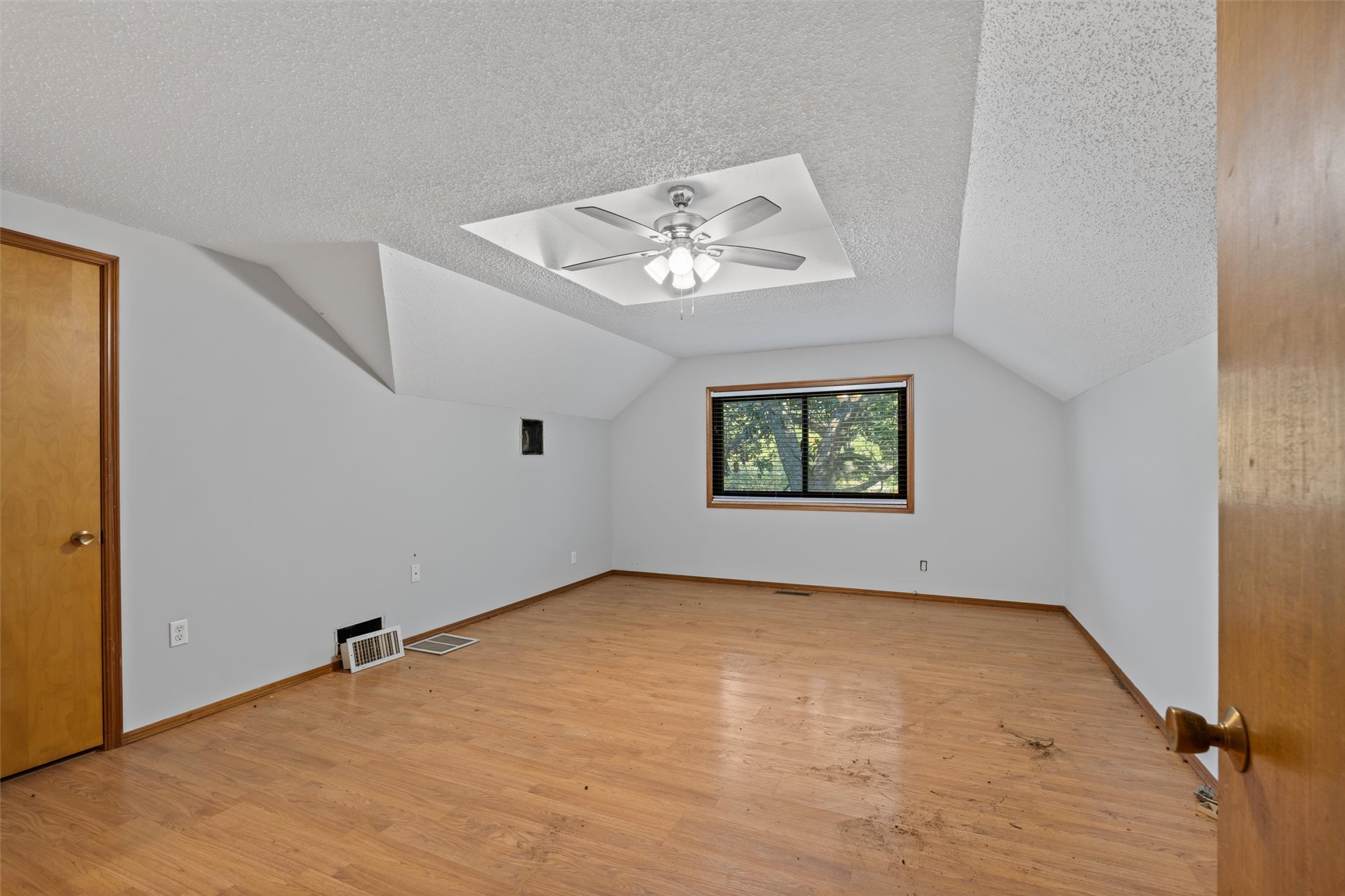 1208 SE Swan Drive Bartlesville OK 74006