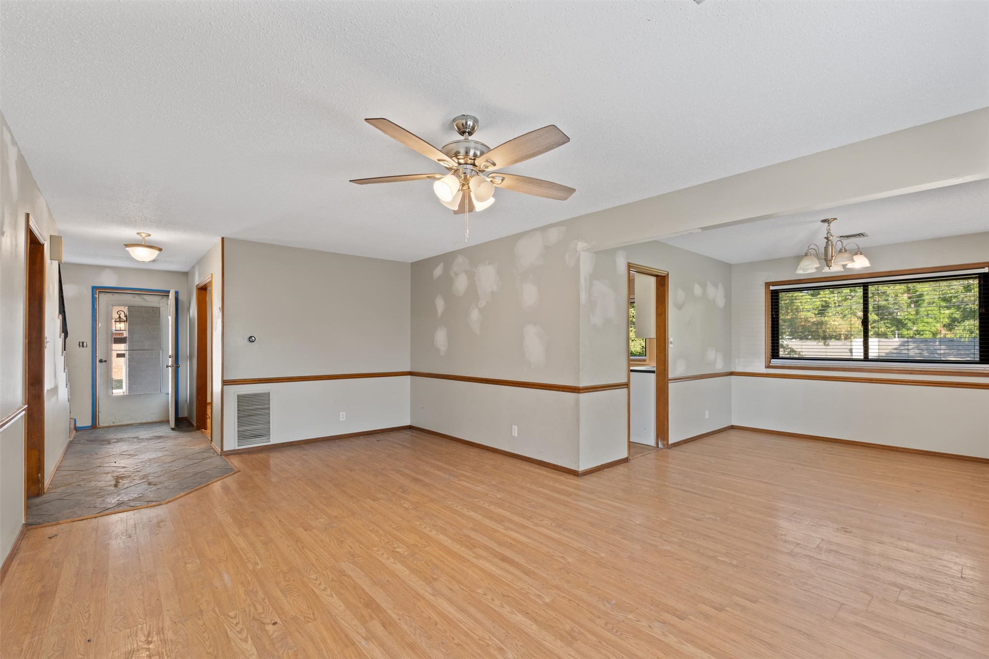 1208 SE Swan Drive Bartlesville OK 74006