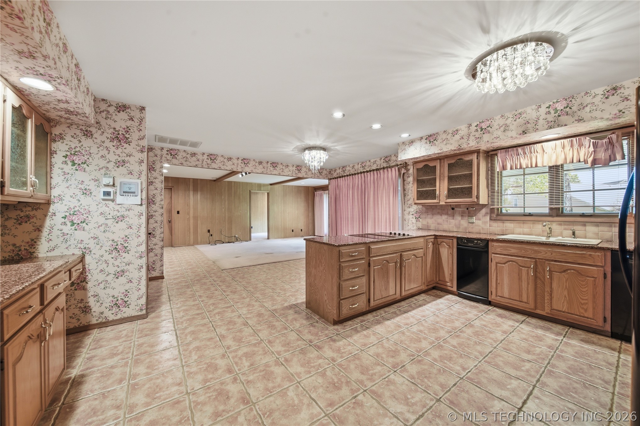4201 E 64th Street Tulsa OK 74136