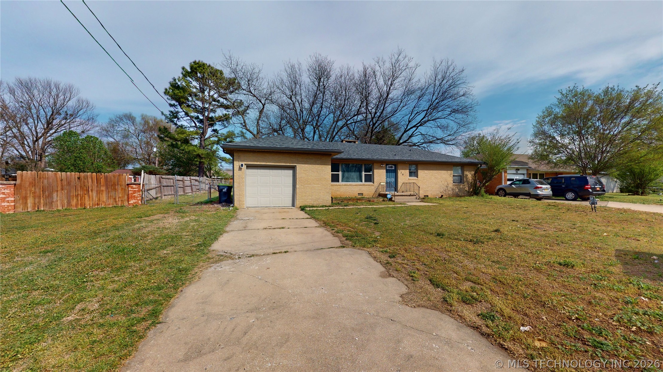 520 N Crownpoint Drive Ada OK 74820