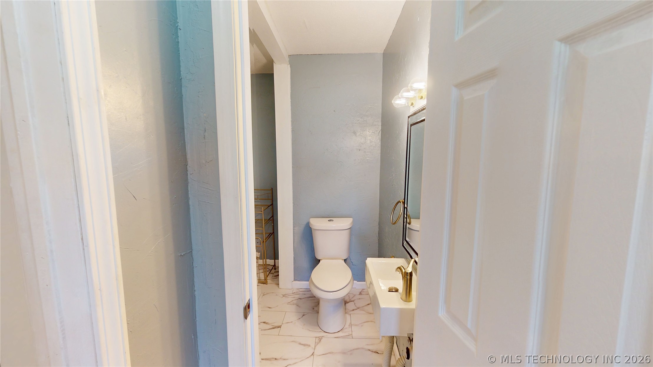 520 N Crownpoint Drive Ada OK 74820