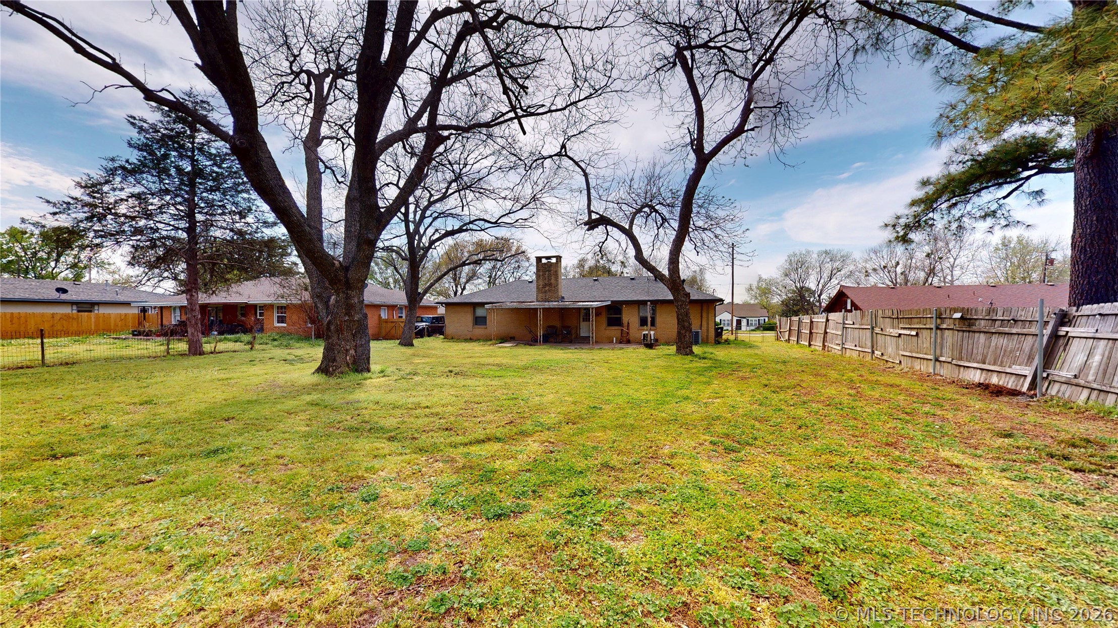520 N Crownpoint Drive Ada OK 74820