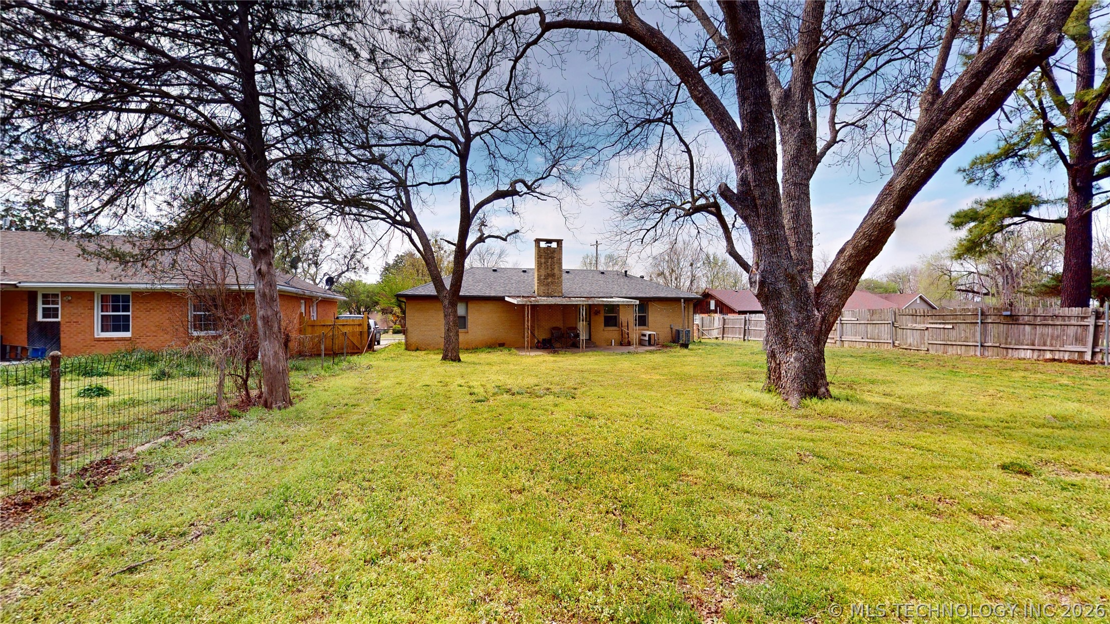 520 N Crownpoint Drive Ada OK 74820