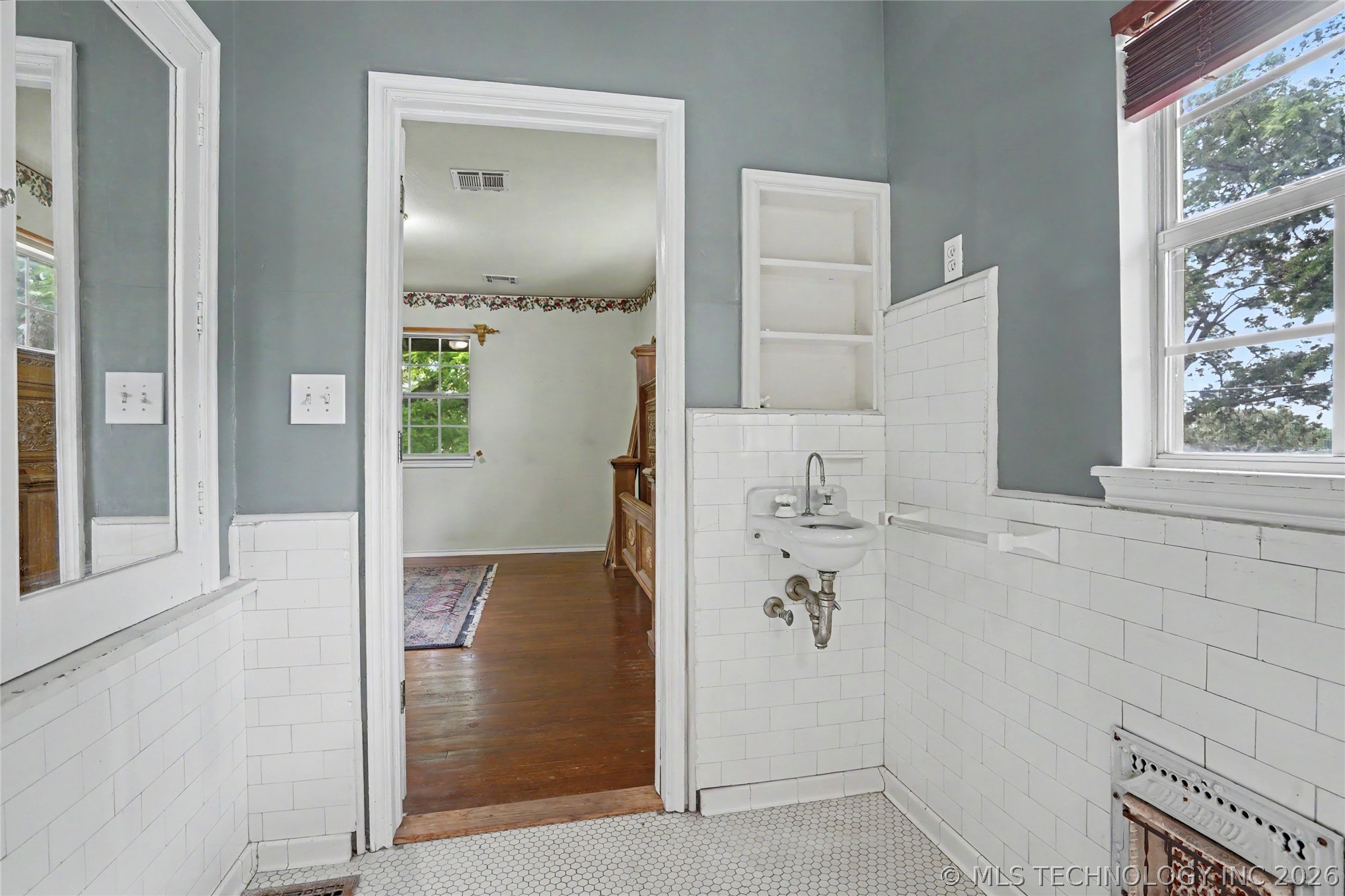 236 W 6th Avenue Bristow OK 74010