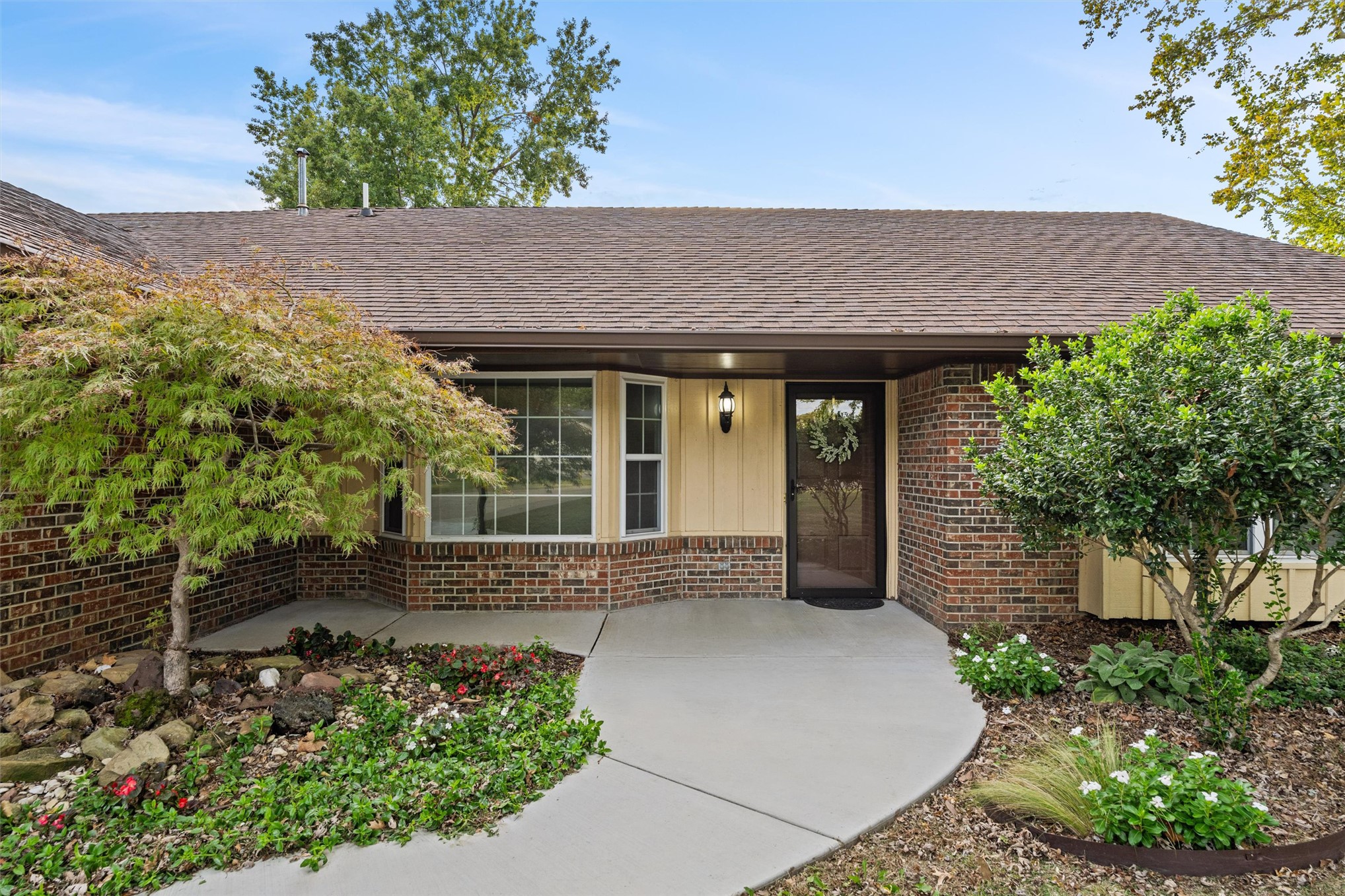 1761 SE Orchard Lane Bartlesville OK 74006