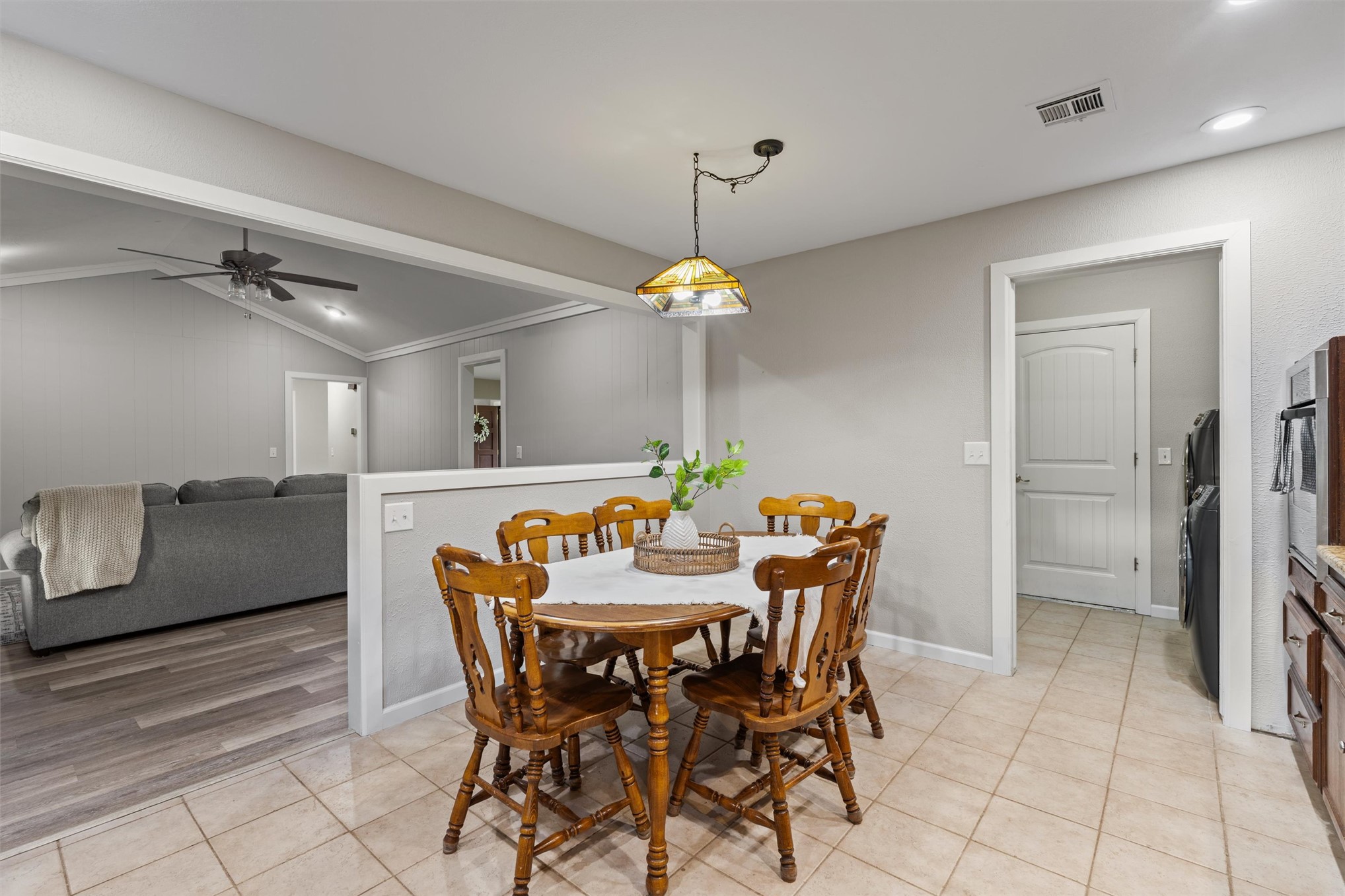 1761 SE Orchard Lane Bartlesville OK 74006