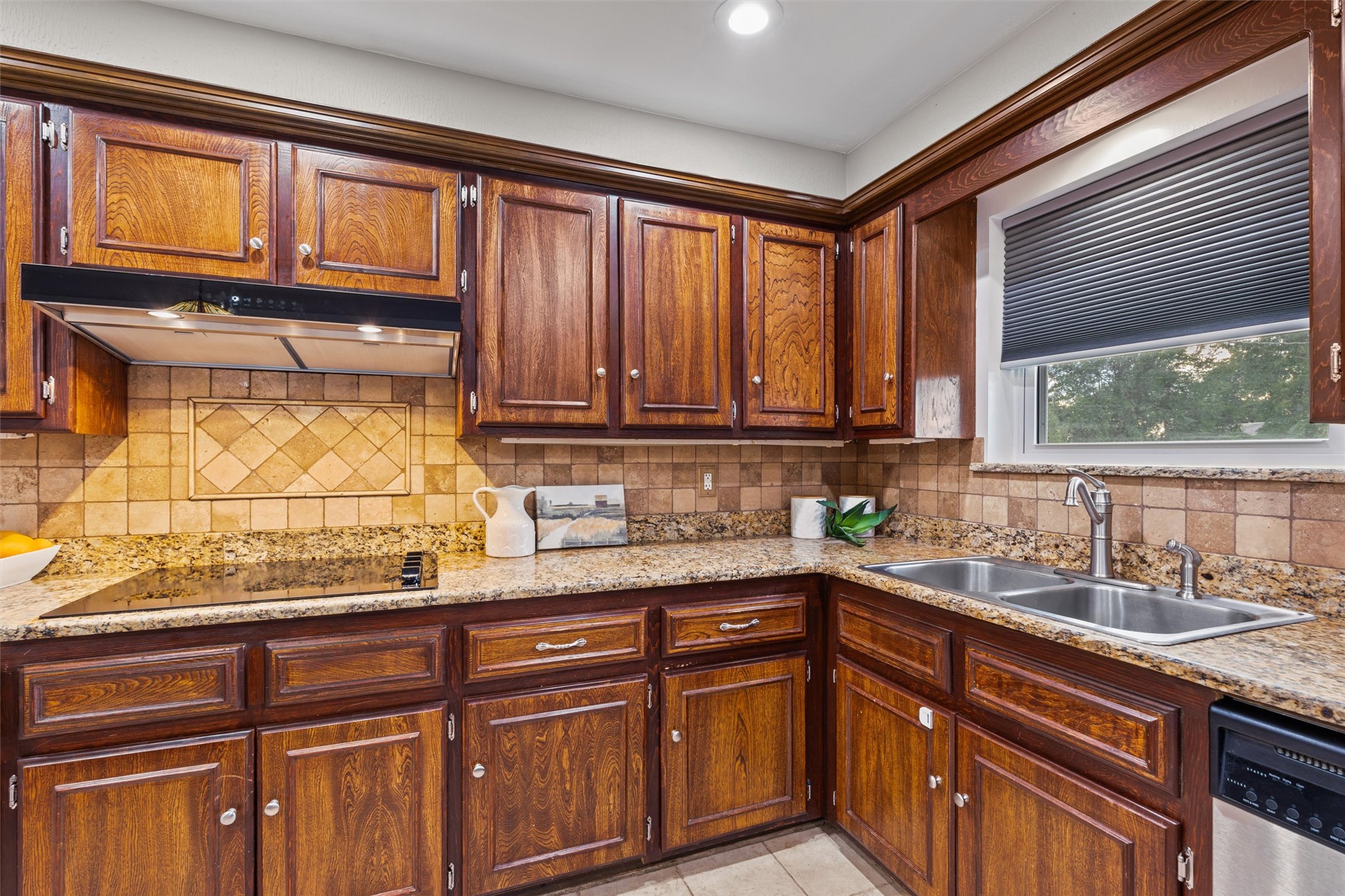 1761 SE Orchard Lane Bartlesville OK 74006