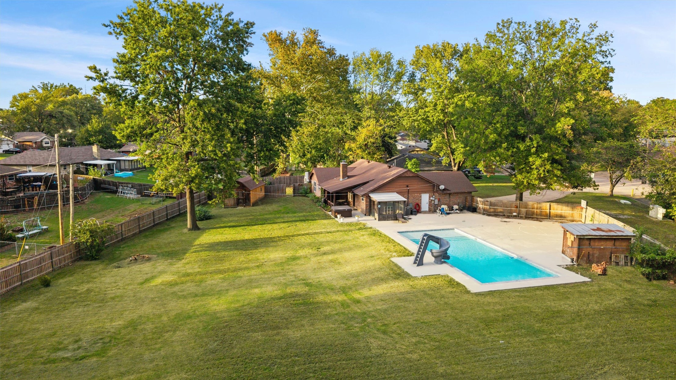 1761 SE Orchard Lane Bartlesville OK 74006