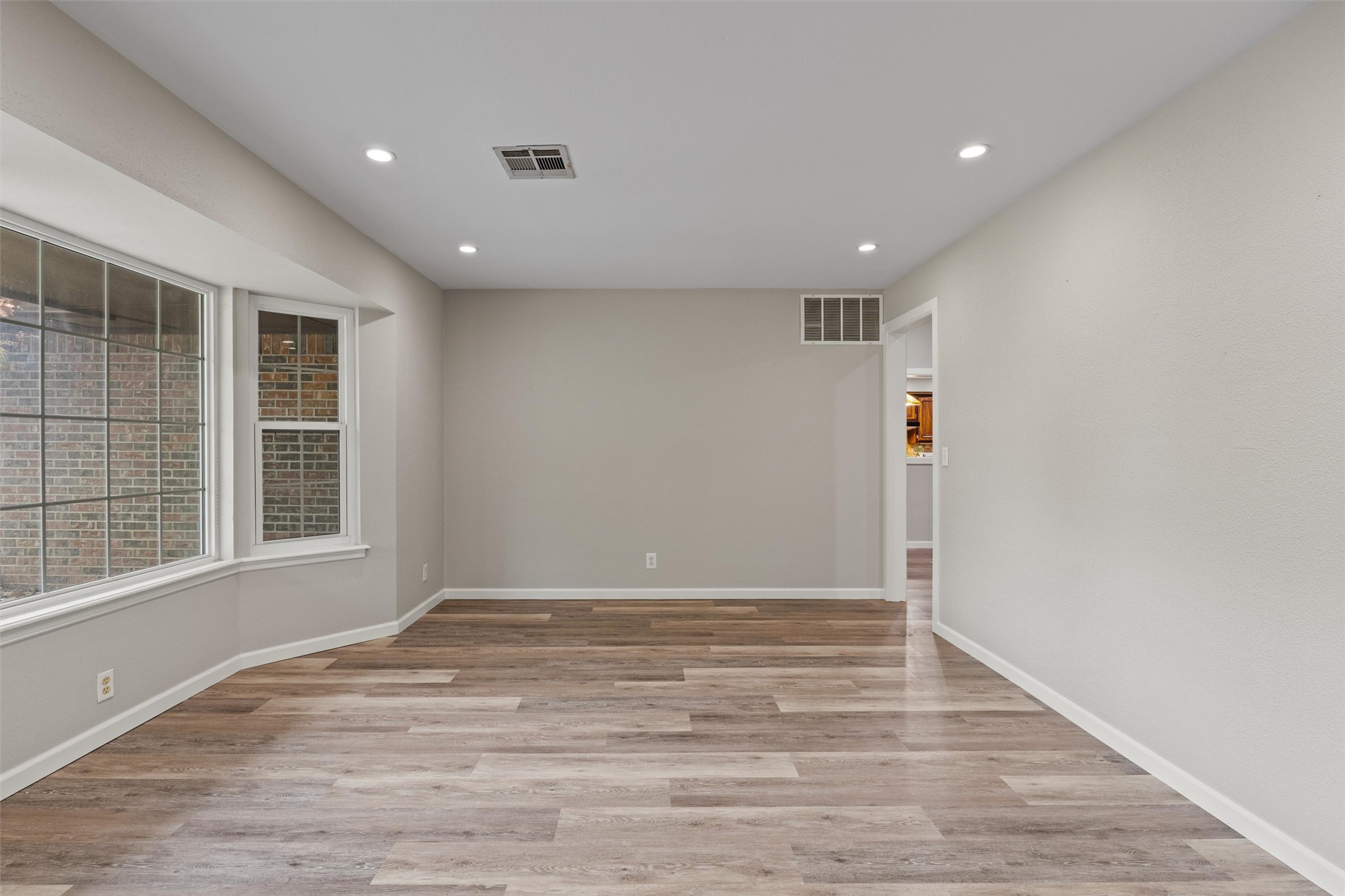 1761 SE Orchard Lane Bartlesville OK 74006