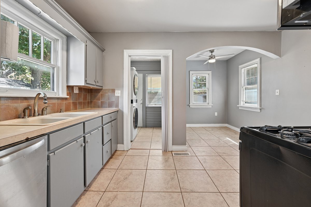 1719 S Gary Place Tulsa OK 74104