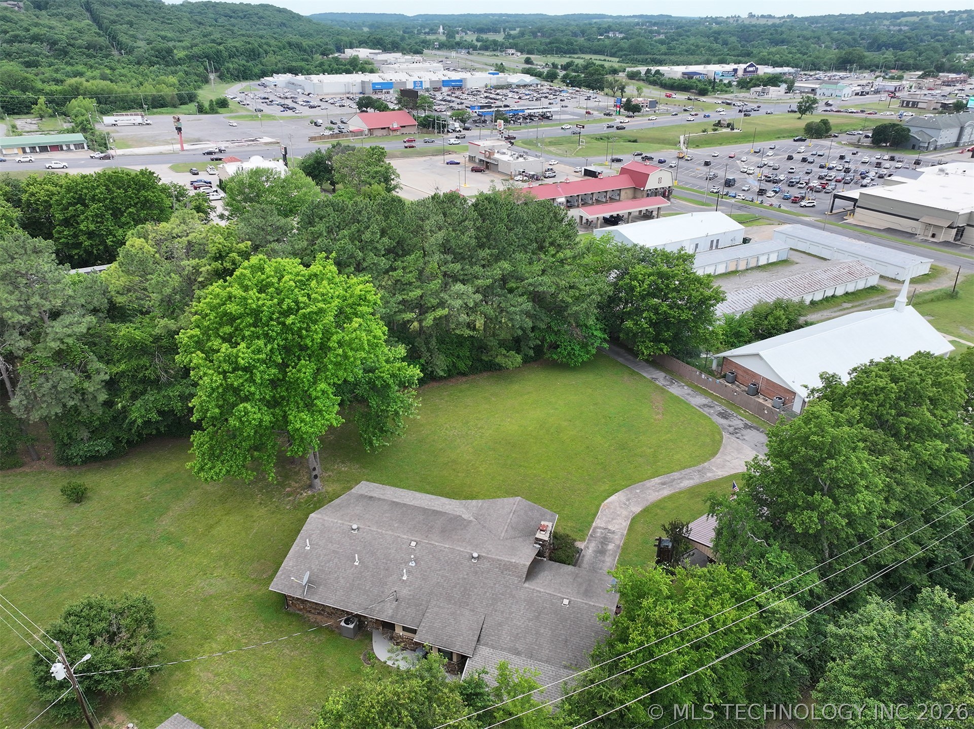 2487 S Muskogee Tahlequah OK 74464
