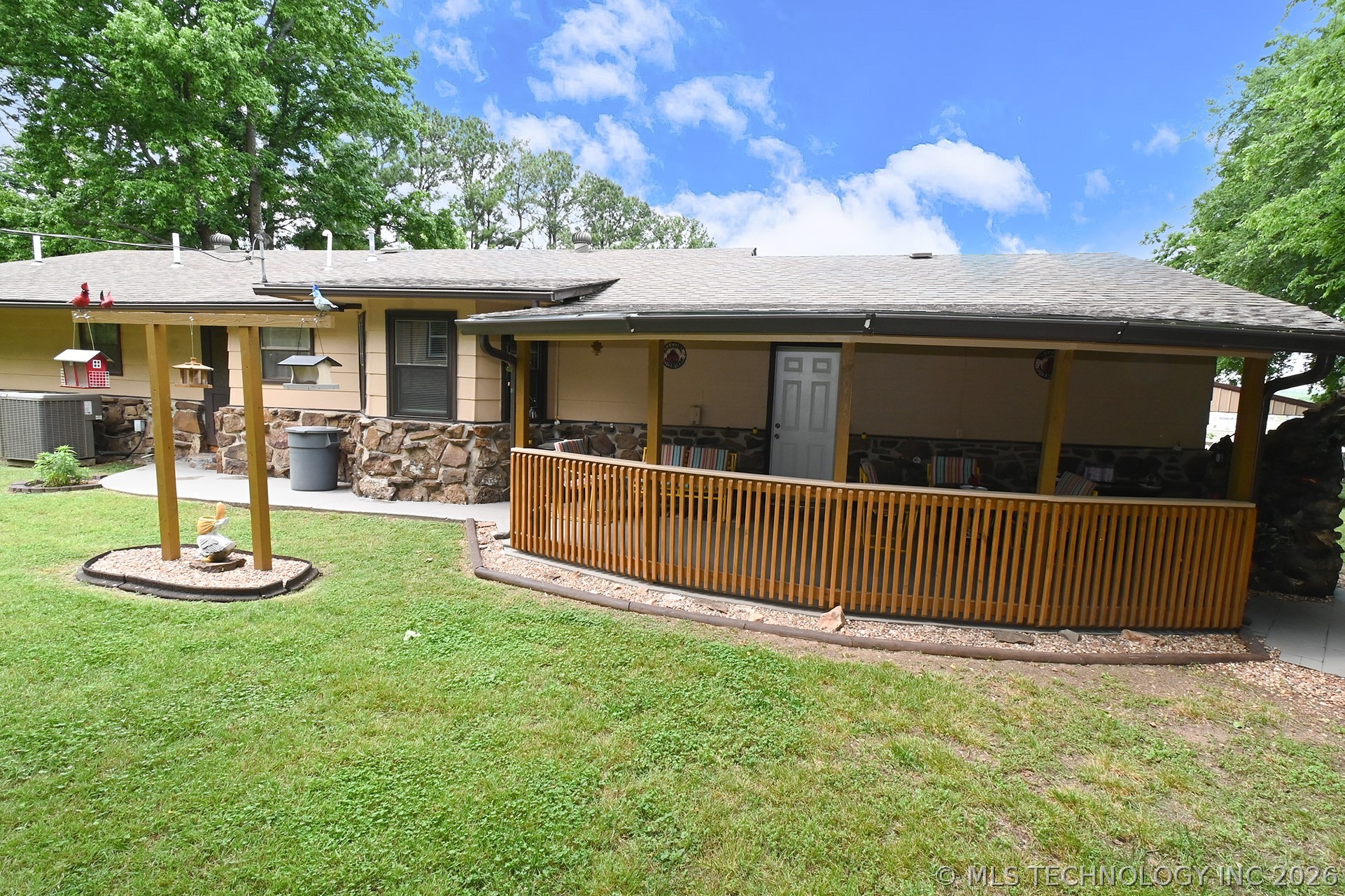 2487 S Muskogee Tahlequah OK 74464