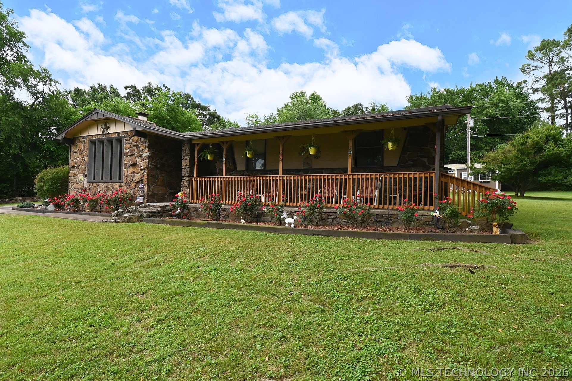 2487 S Muskogee Tahlequah OK 74464