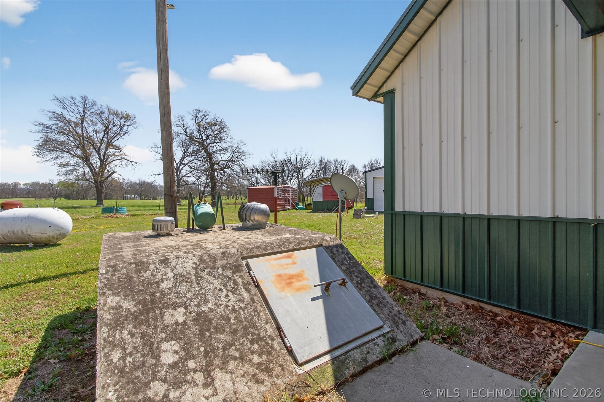2709 S 34th Road Locust Grove OK 74352