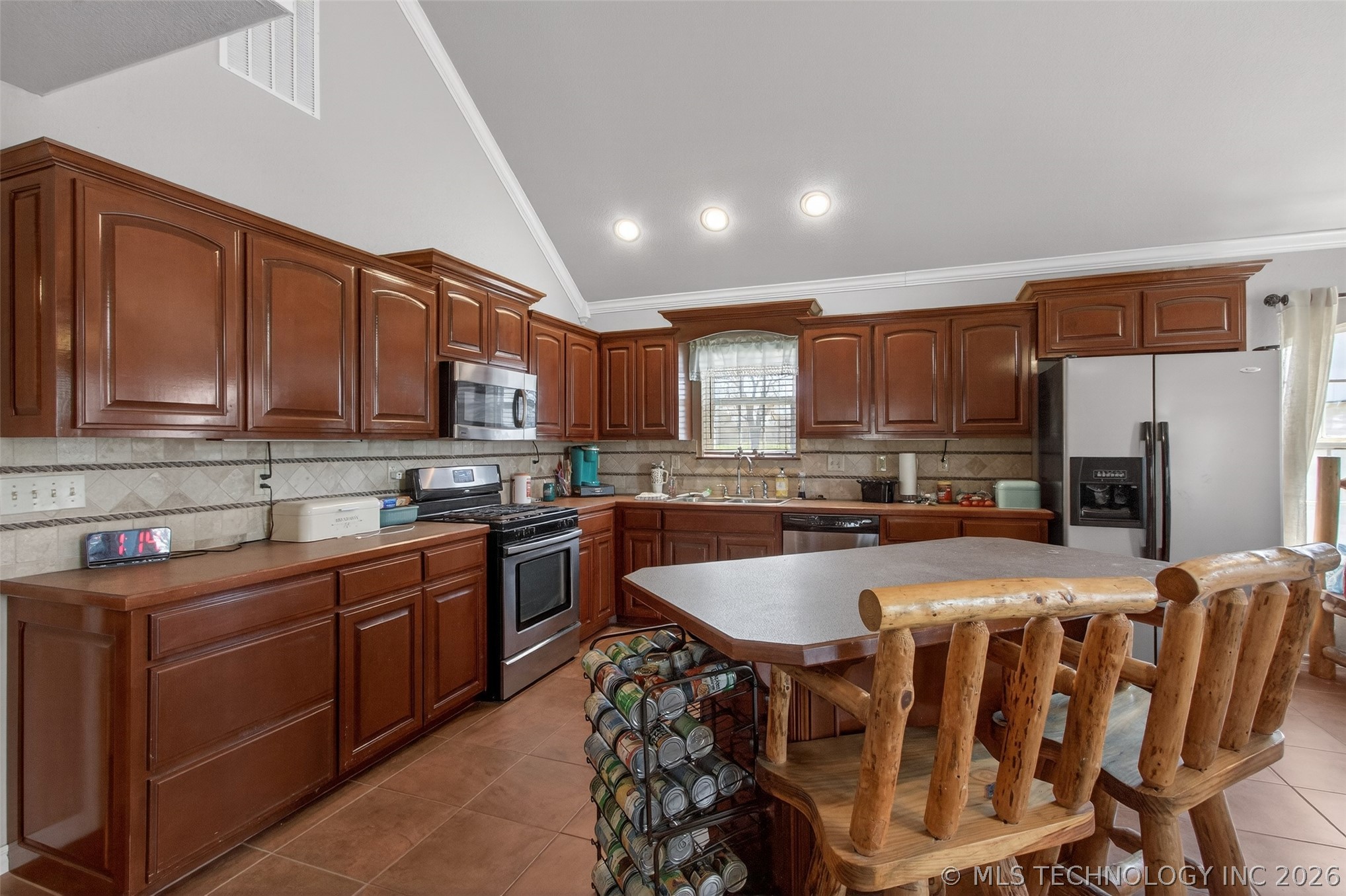 2709 S 34th Road Locust Grove OK 74352