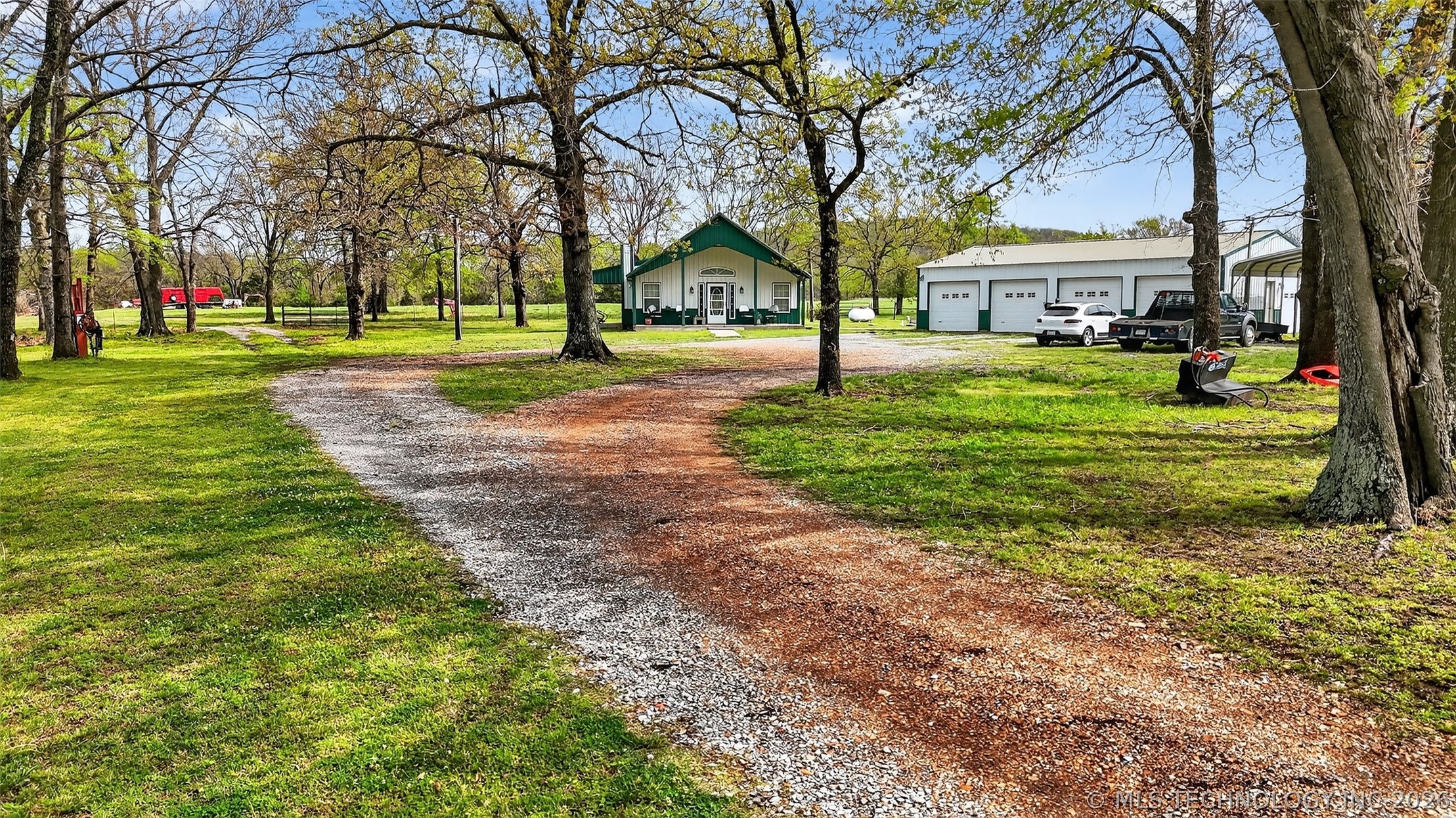 2709 S 34th Road Locust Grove OK 74352