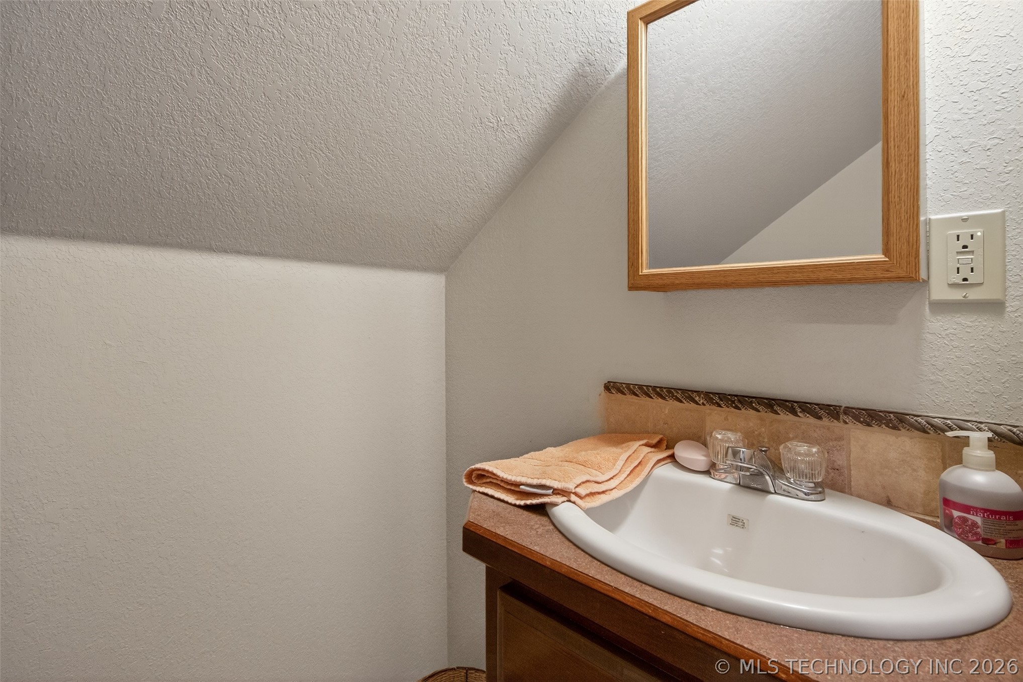 2709 S 34th Road Locust Grove OK 74352