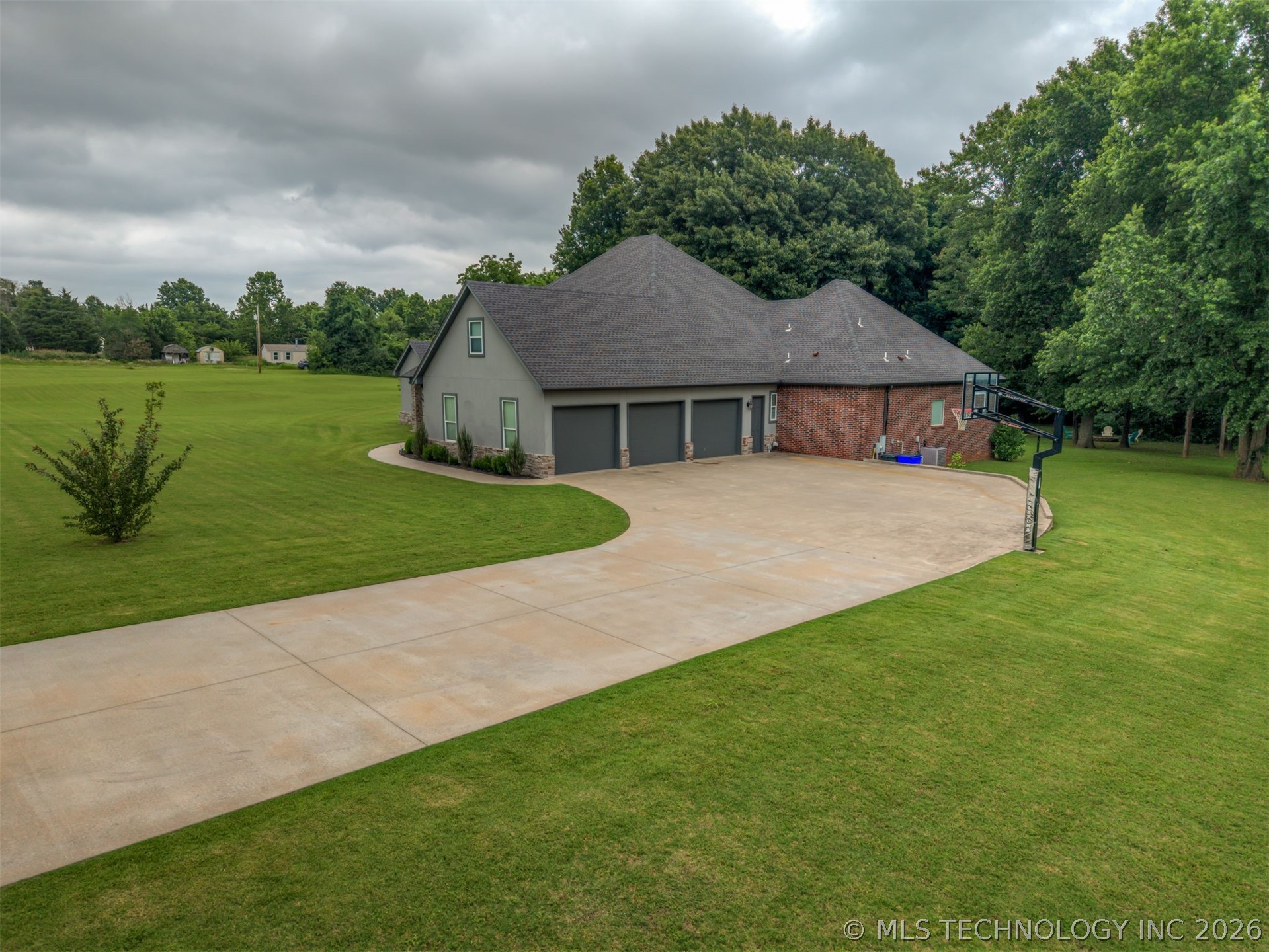 16911 S 321st Eastavenue Coweta OK 74429