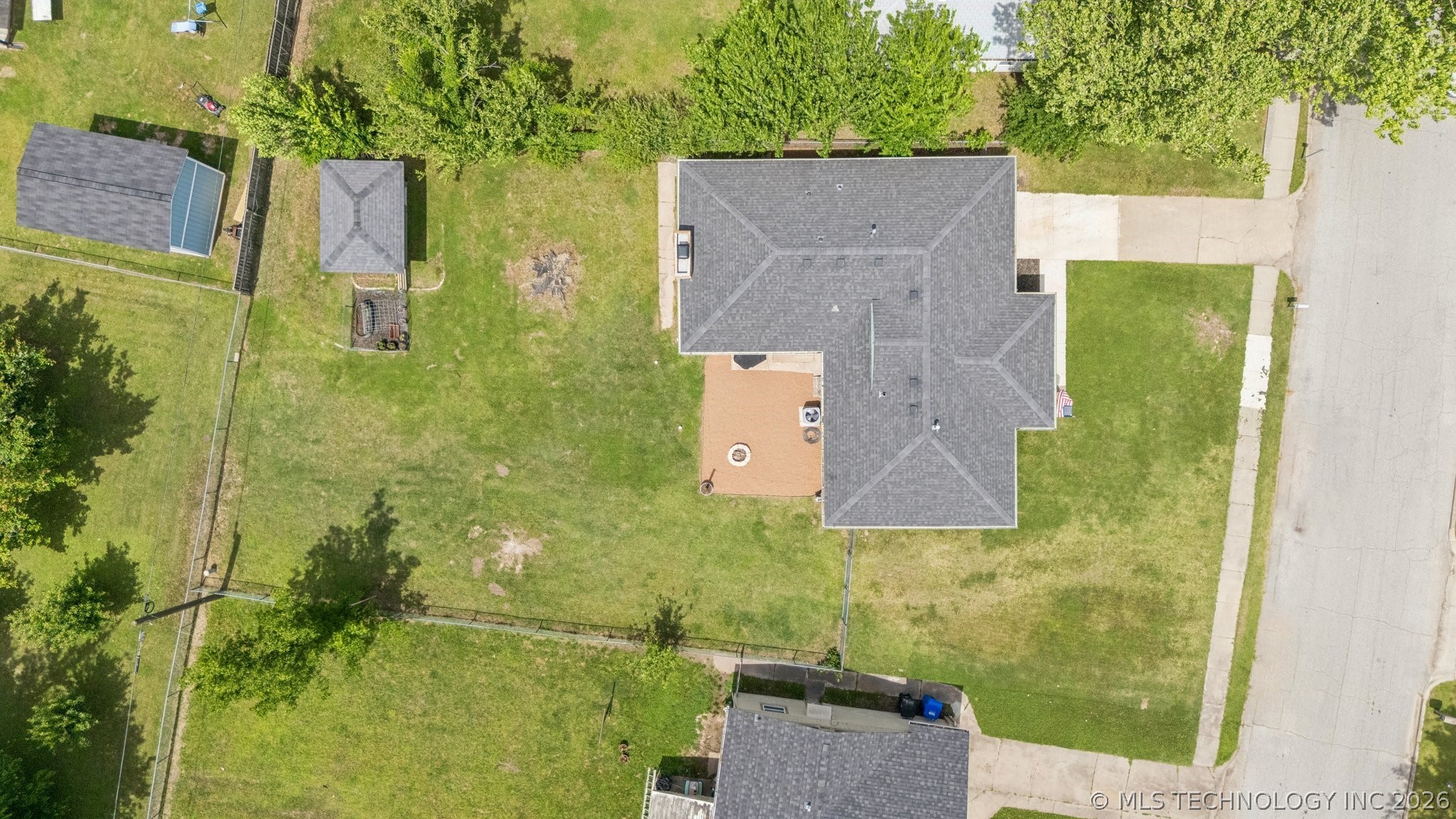 1642 S Ash Place Broken Arrow OK 74012