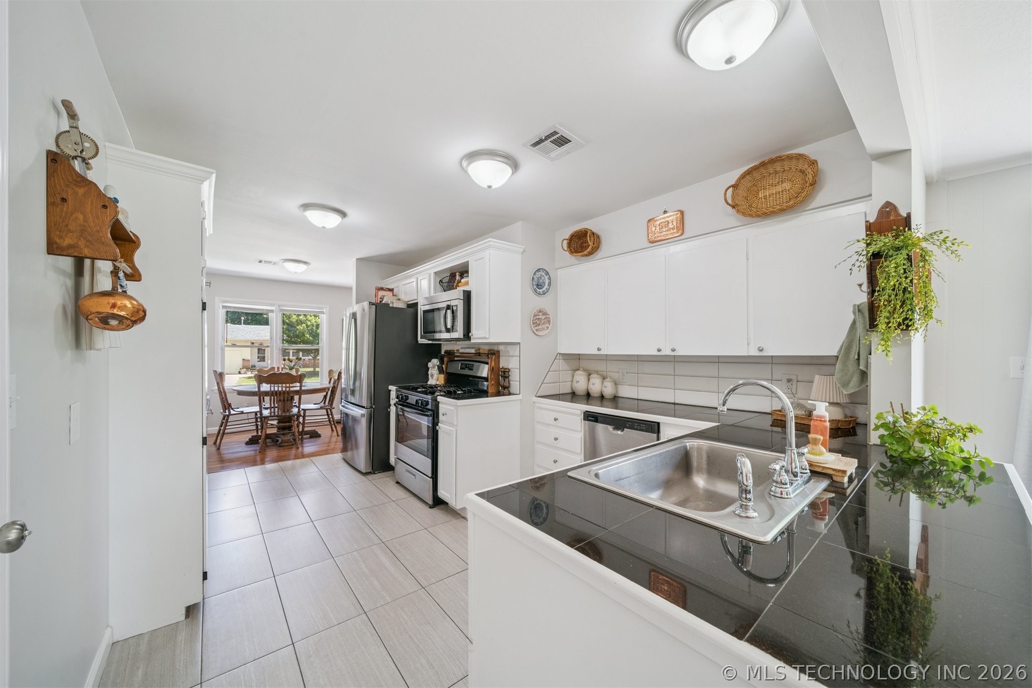 1642 S Ash Place Broken Arrow OK 74012