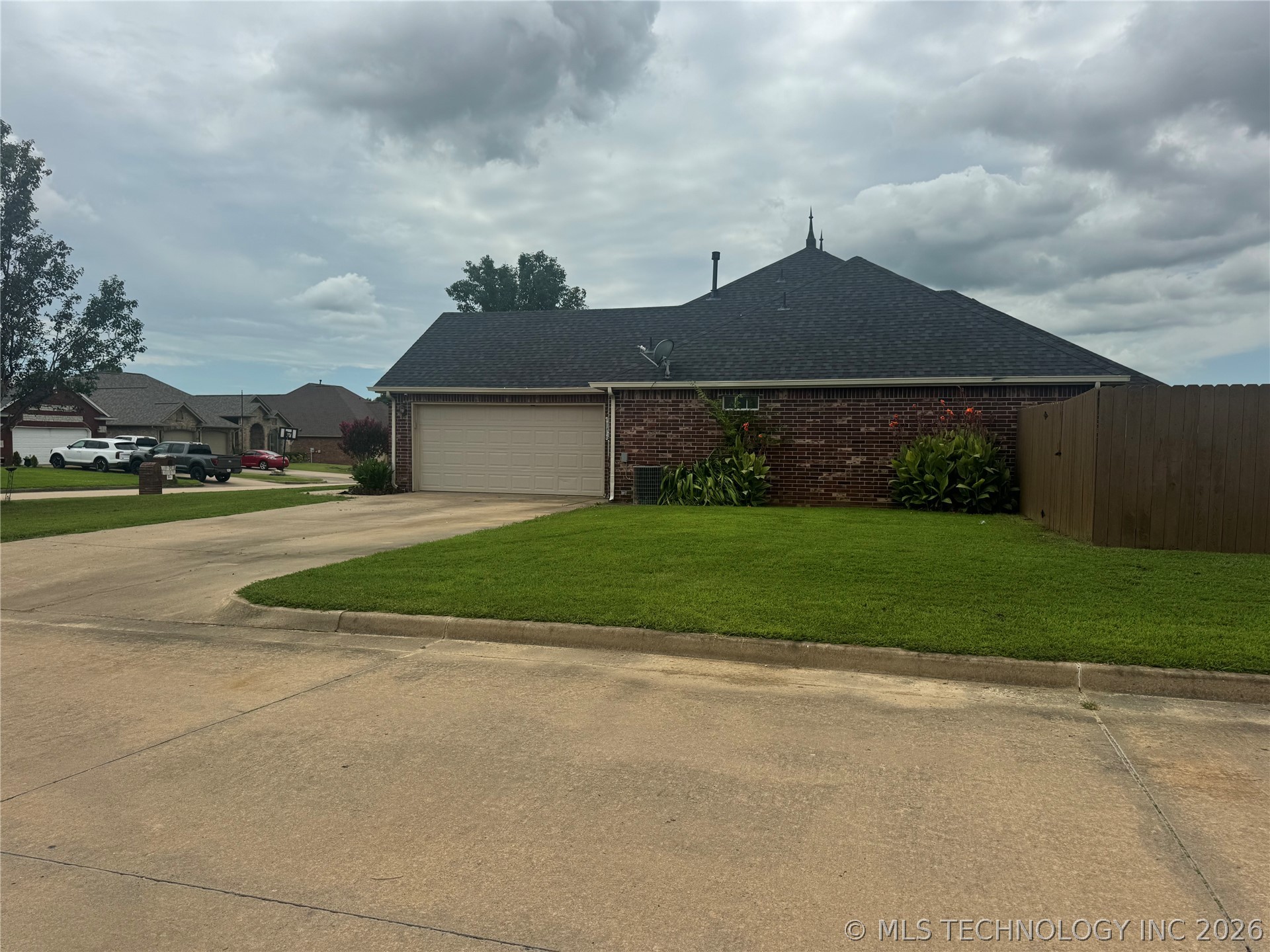 516 Hillcrest Street Muskogee OK 74403