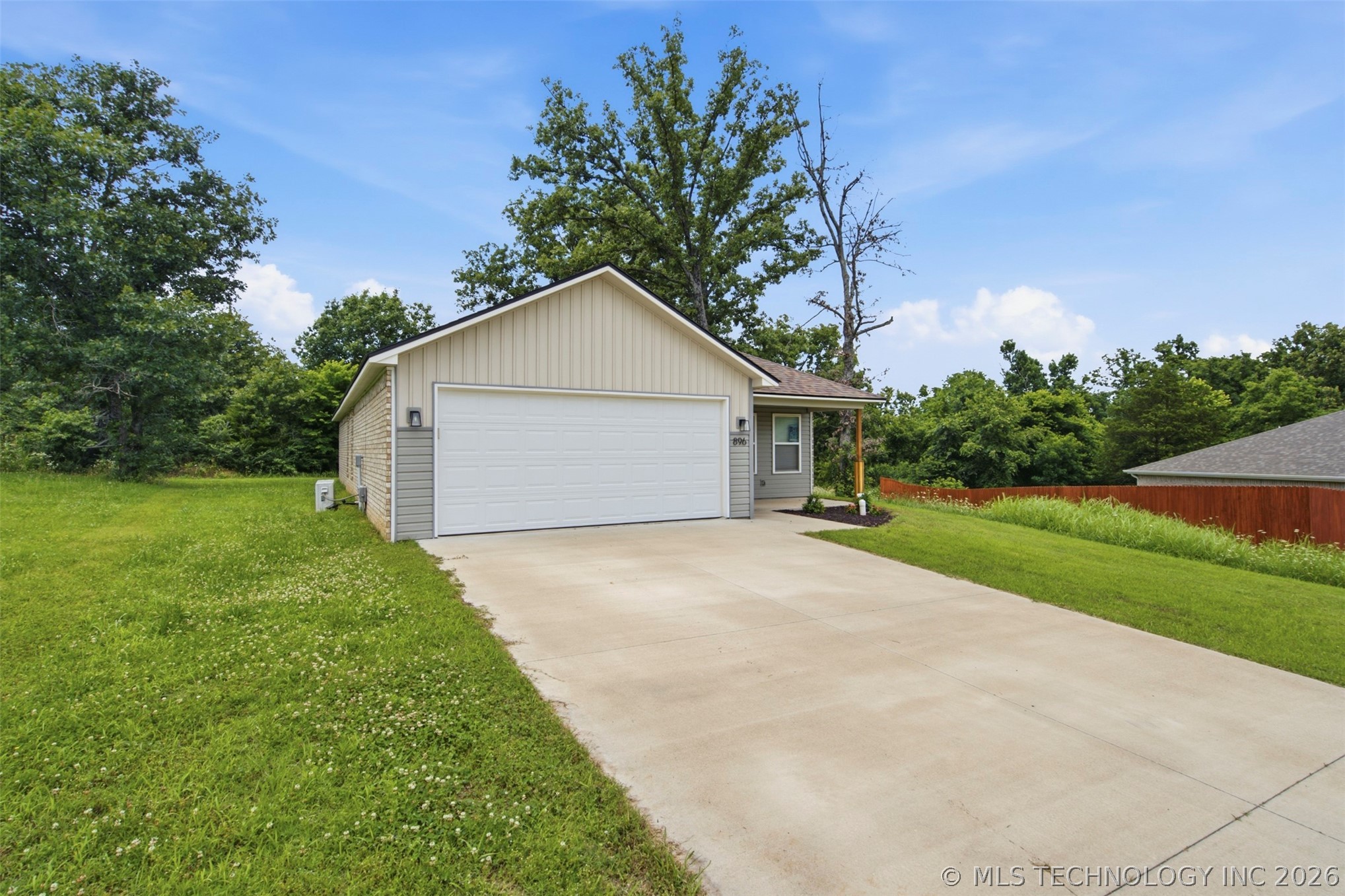 896 S Snyder Springs Loop Watts OK 74338