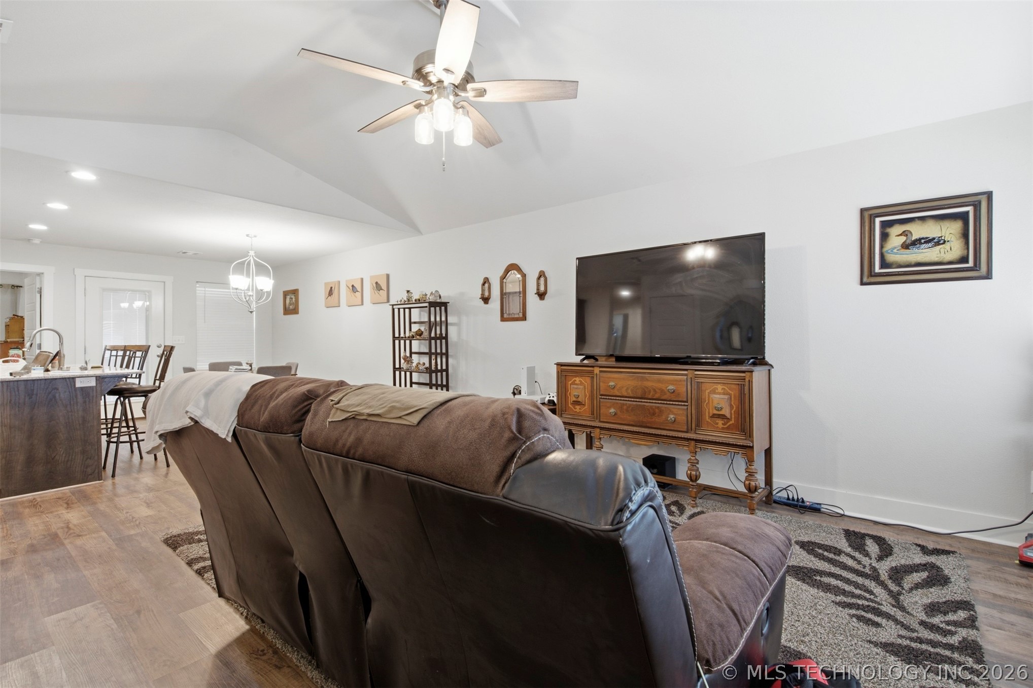 896 S Snyder Springs Loop Watts OK 74338