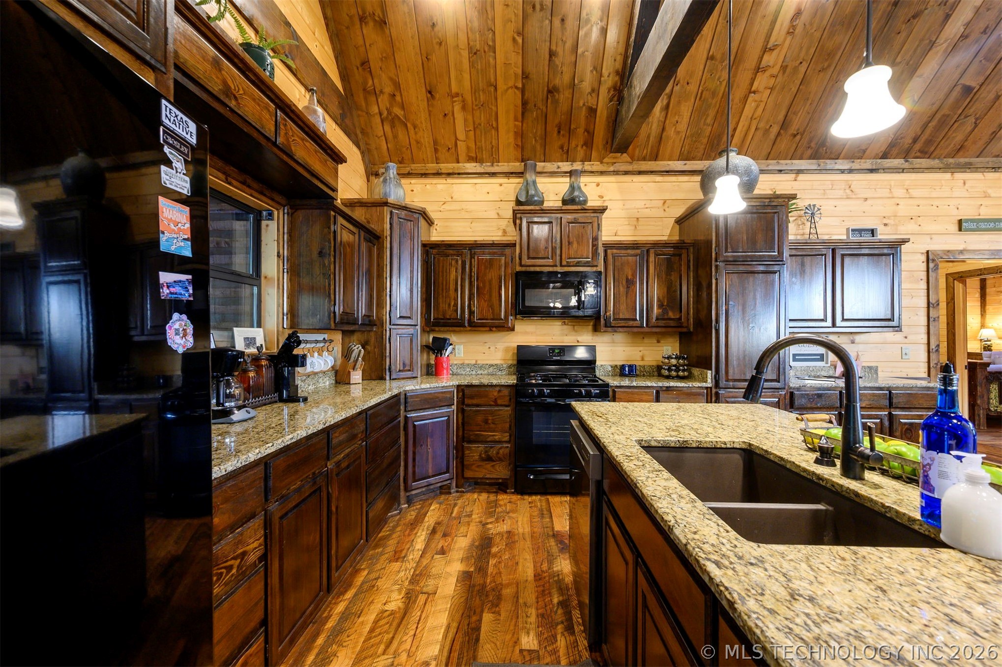 47 Red Berry Trail Broken Bow OK 74728