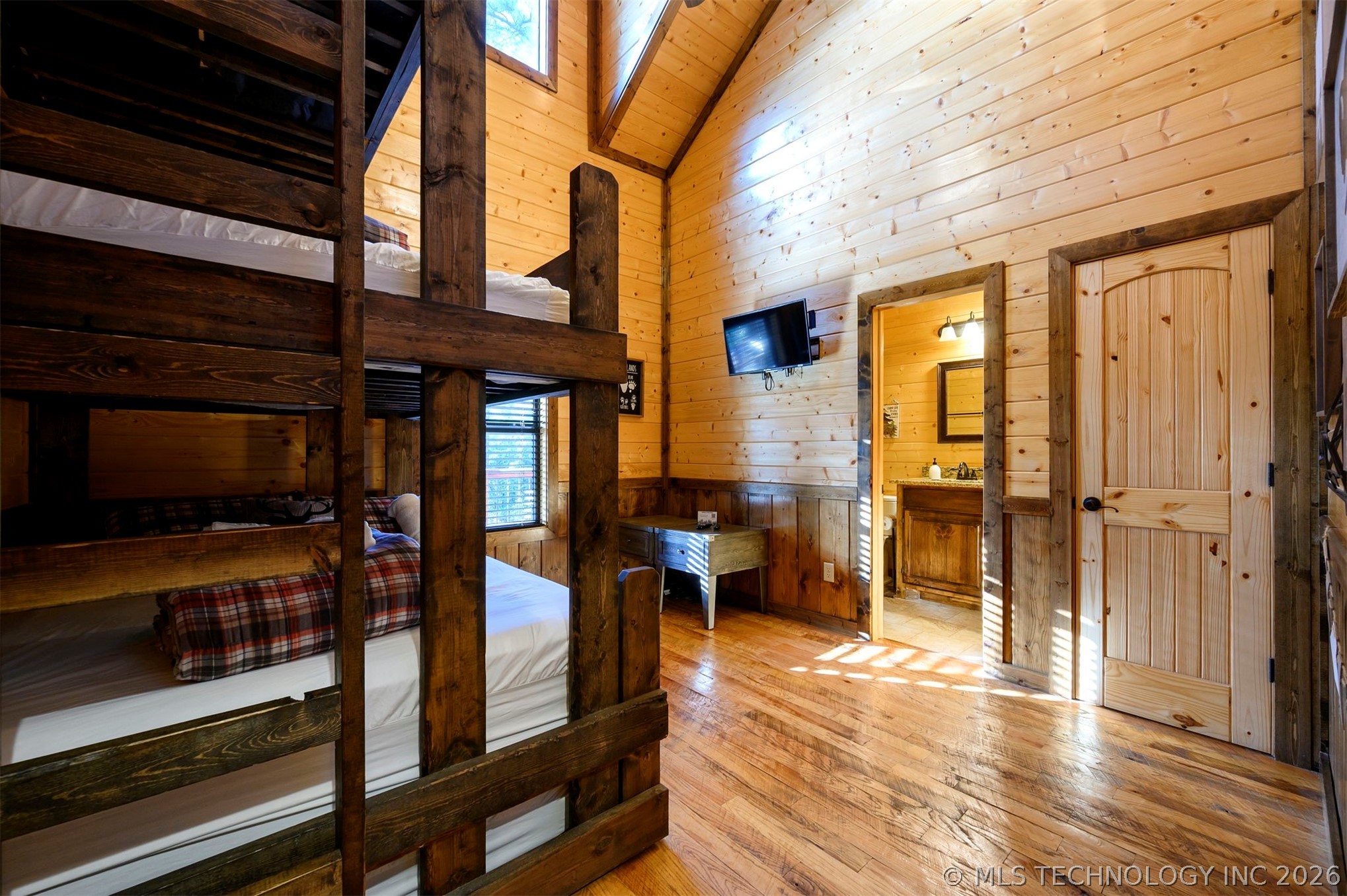 47 Red Berry Trail Broken Bow OK 74728