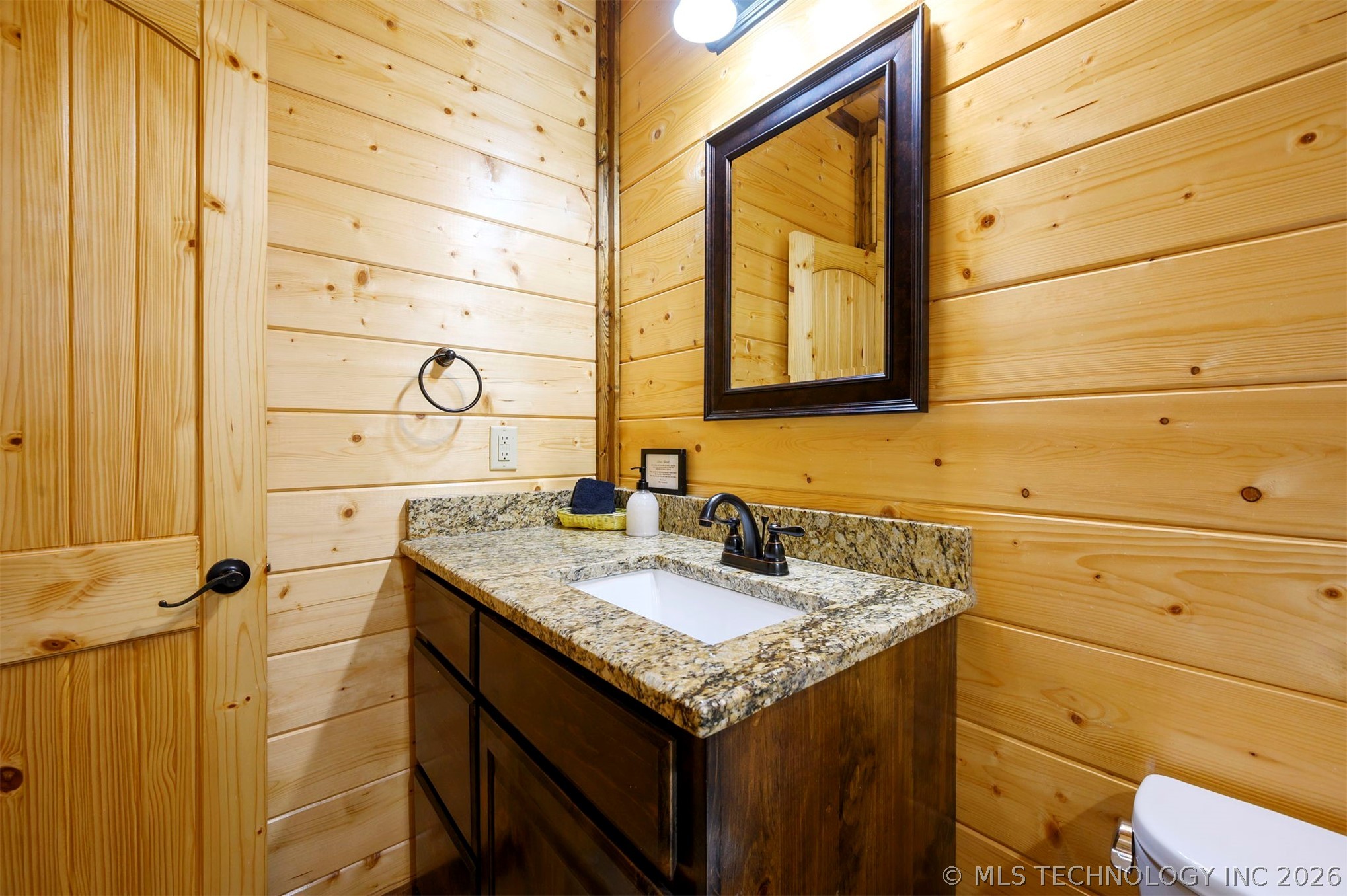 47 Red Berry Trail Broken Bow OK 74728