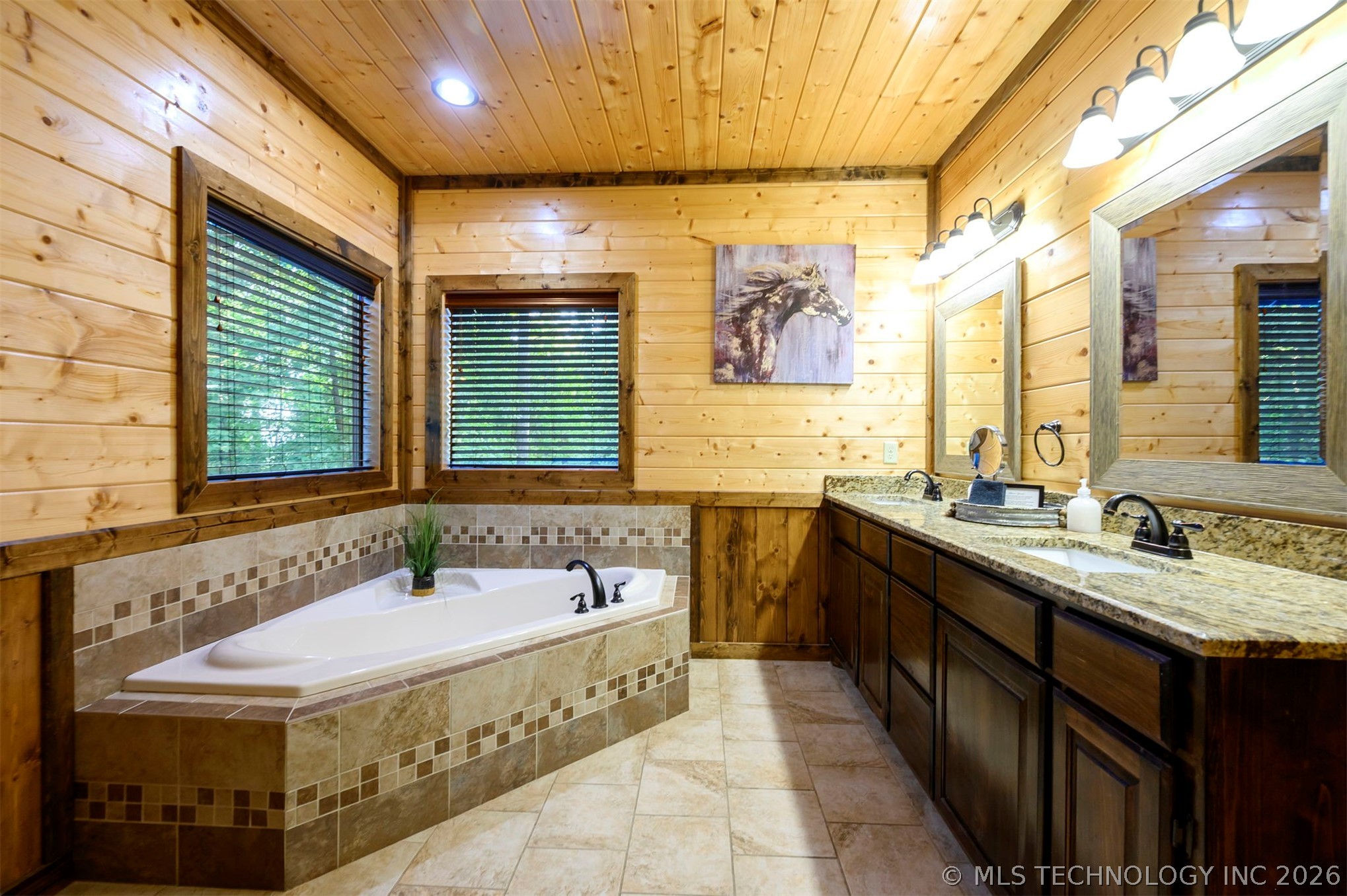 47 Red Berry Trail Broken Bow OK 74728